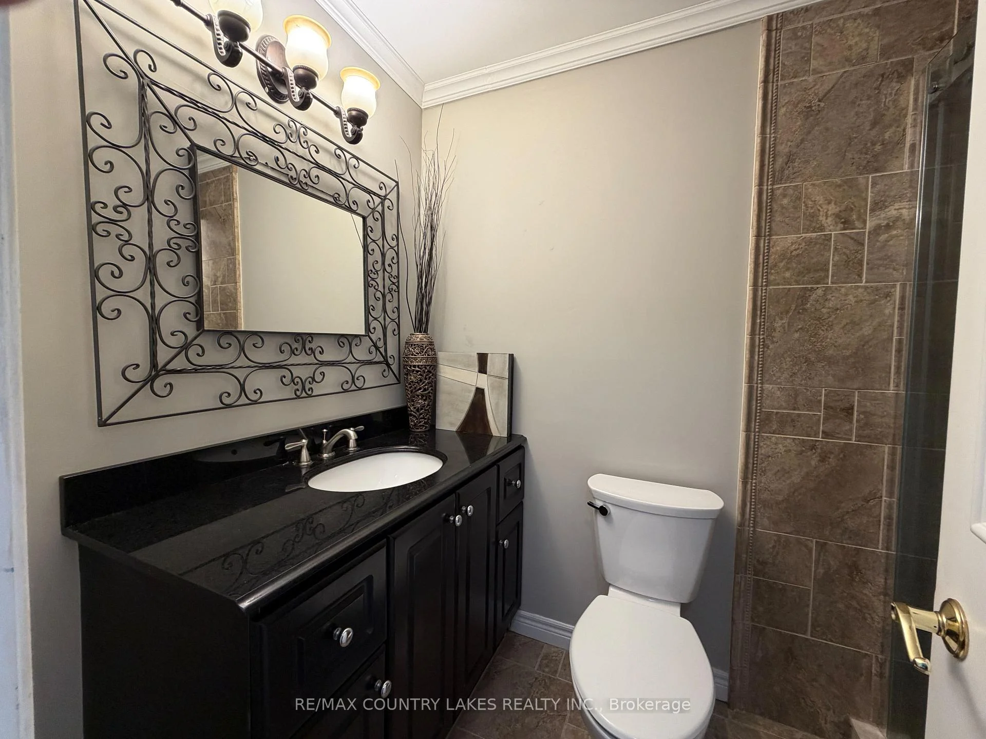 Photo 34 of Unit #11, 1 Paradise Boulevard, Ramara, Rural Ramara — HOMEH