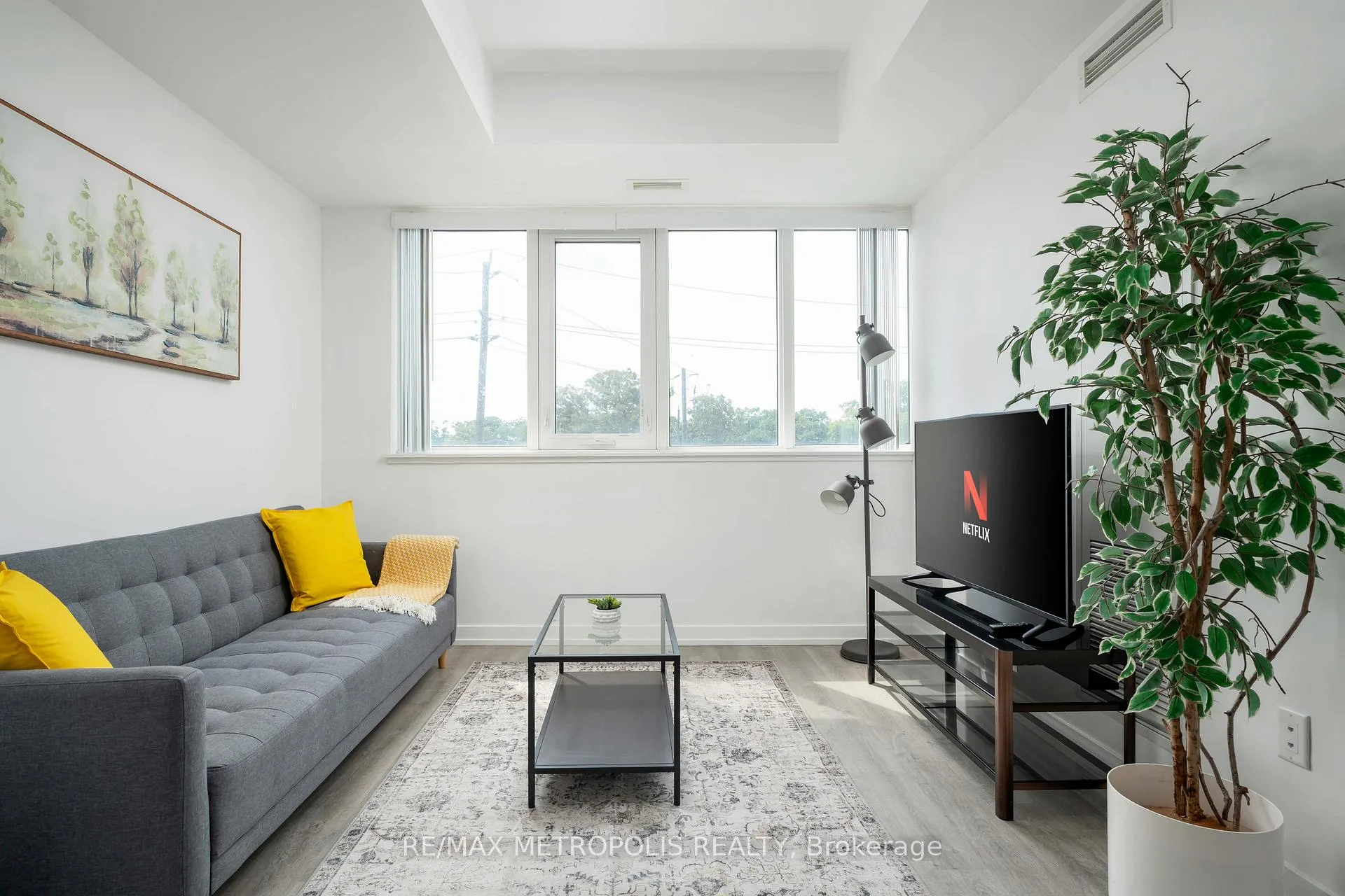 Photo 5 of Unit 307, 2300 St Clair Avenue W, Toronto, Junction Area — HOMEH
