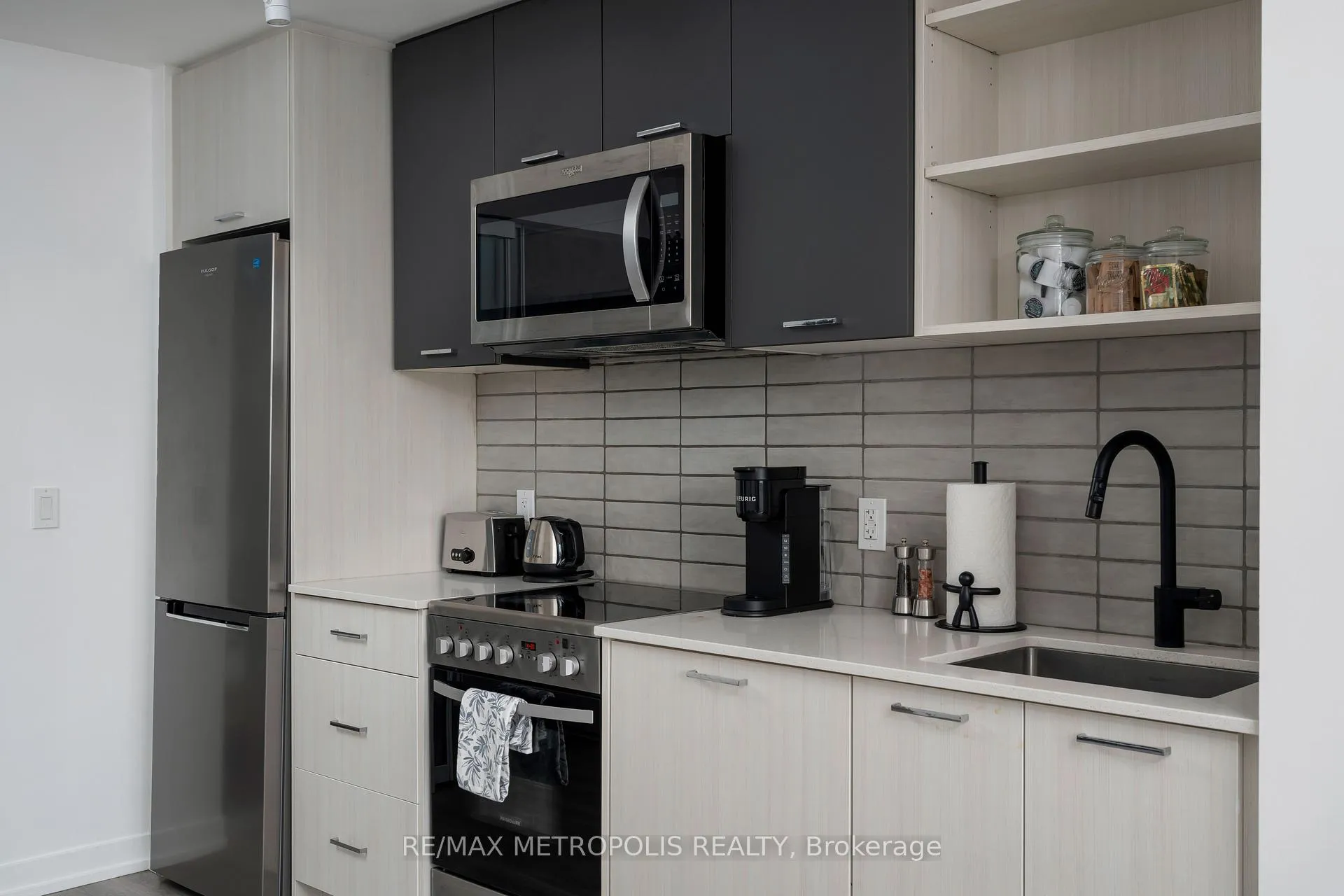 Photo 15 of Unit 307, 2300 St Clair Avenue W, Toronto, Junction Area — HOMEH