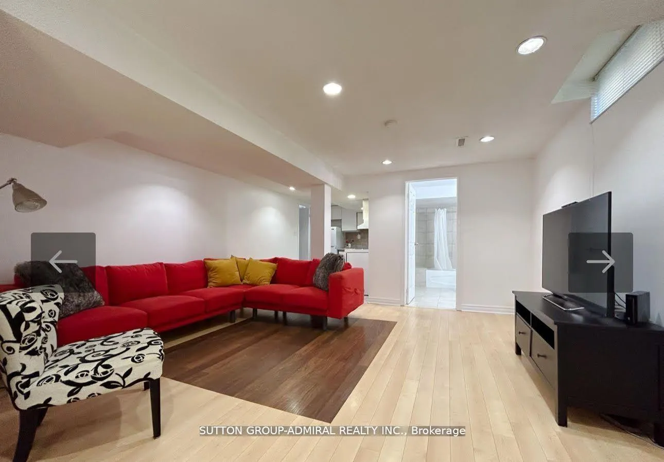 Photo 2 of Unit Basement, 4 Mather Court, Vaughan, Lakeview Estates — HOMEH