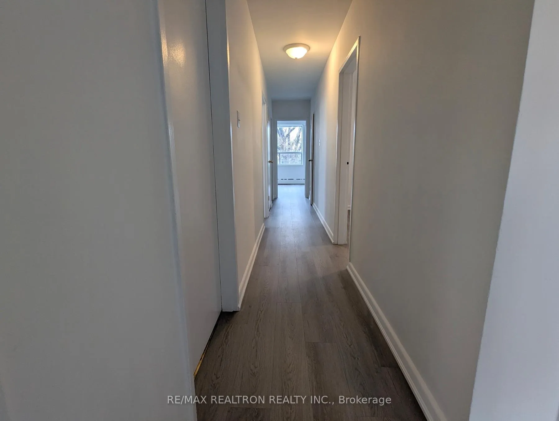 Photo 17 of Unit 4, 40 Meadowbrook Road, Toronto, Englemount-Lawrence — HOMEH