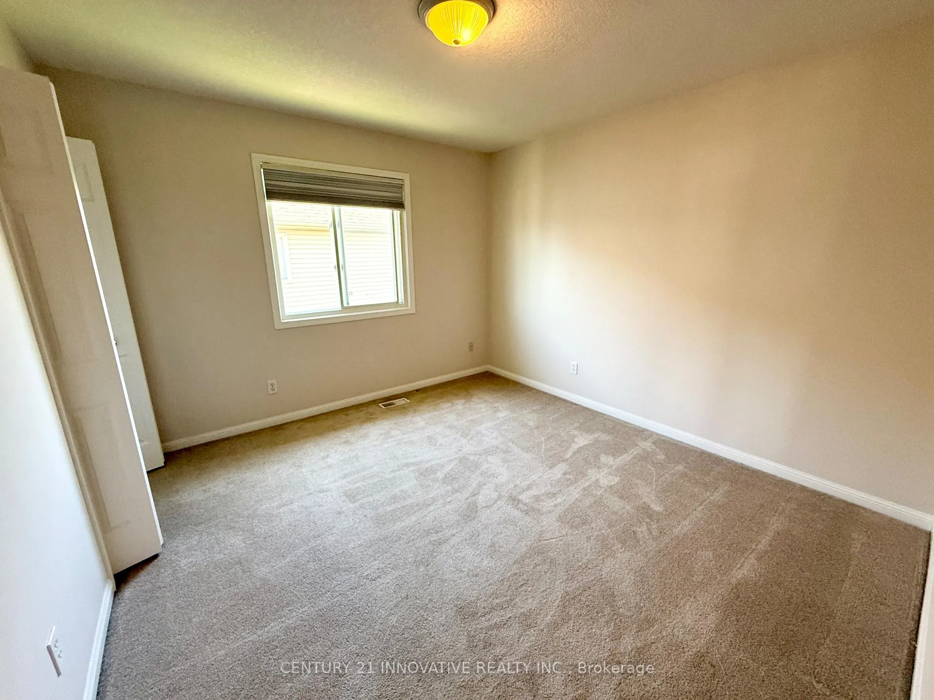 Photo 18 of 913 Windflower Place, Kitchener — HOMEH