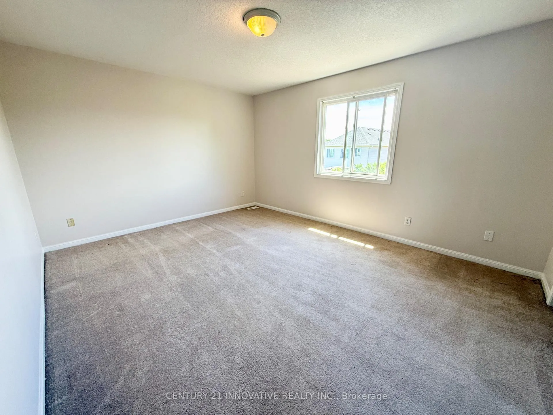 Photo 19 of 913 Windflower Place, Kitchener — HOMEH