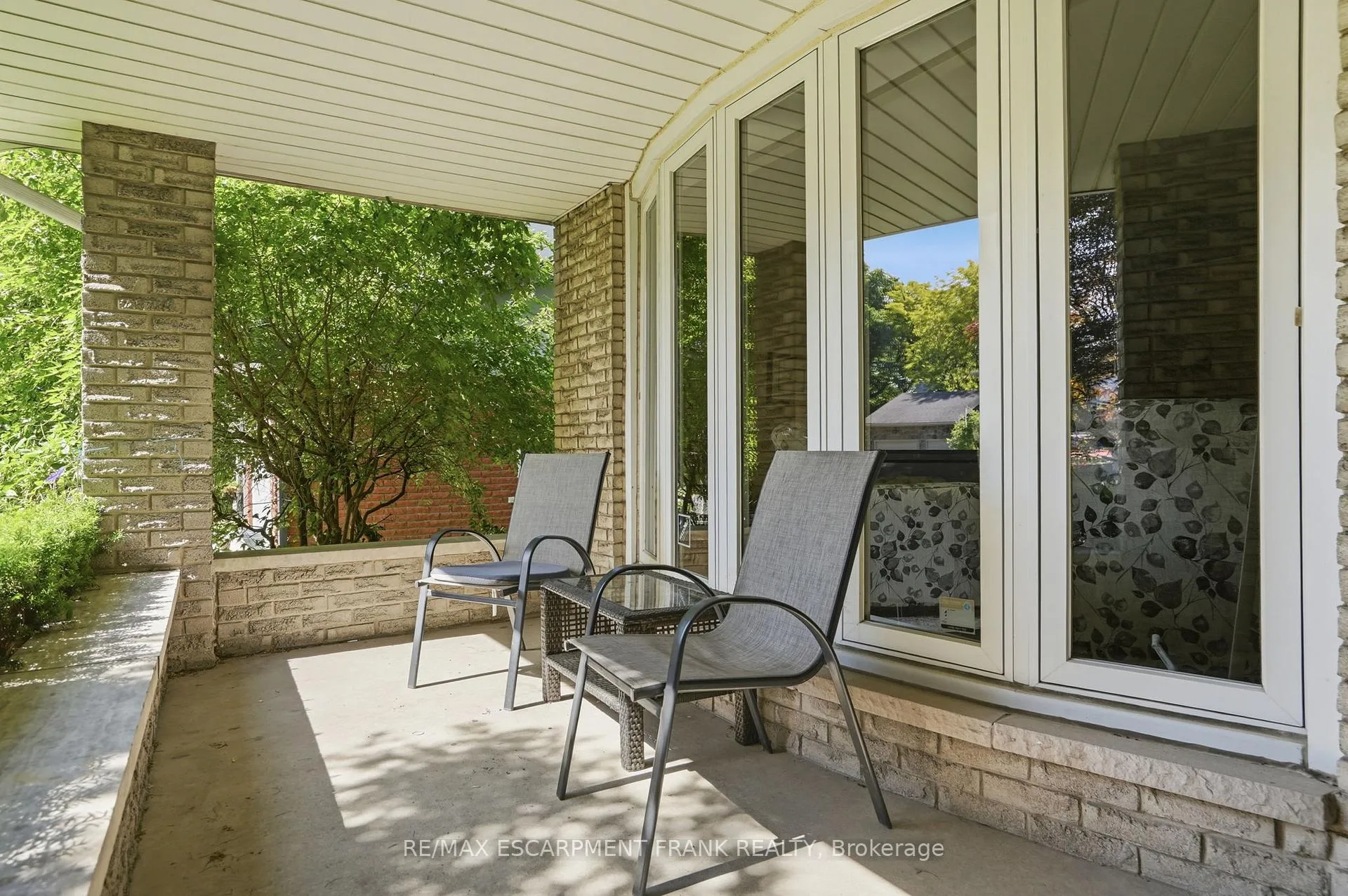 Photo 4 of 44 San Paulo Drive, Hamilton, Mountview — HOMEH