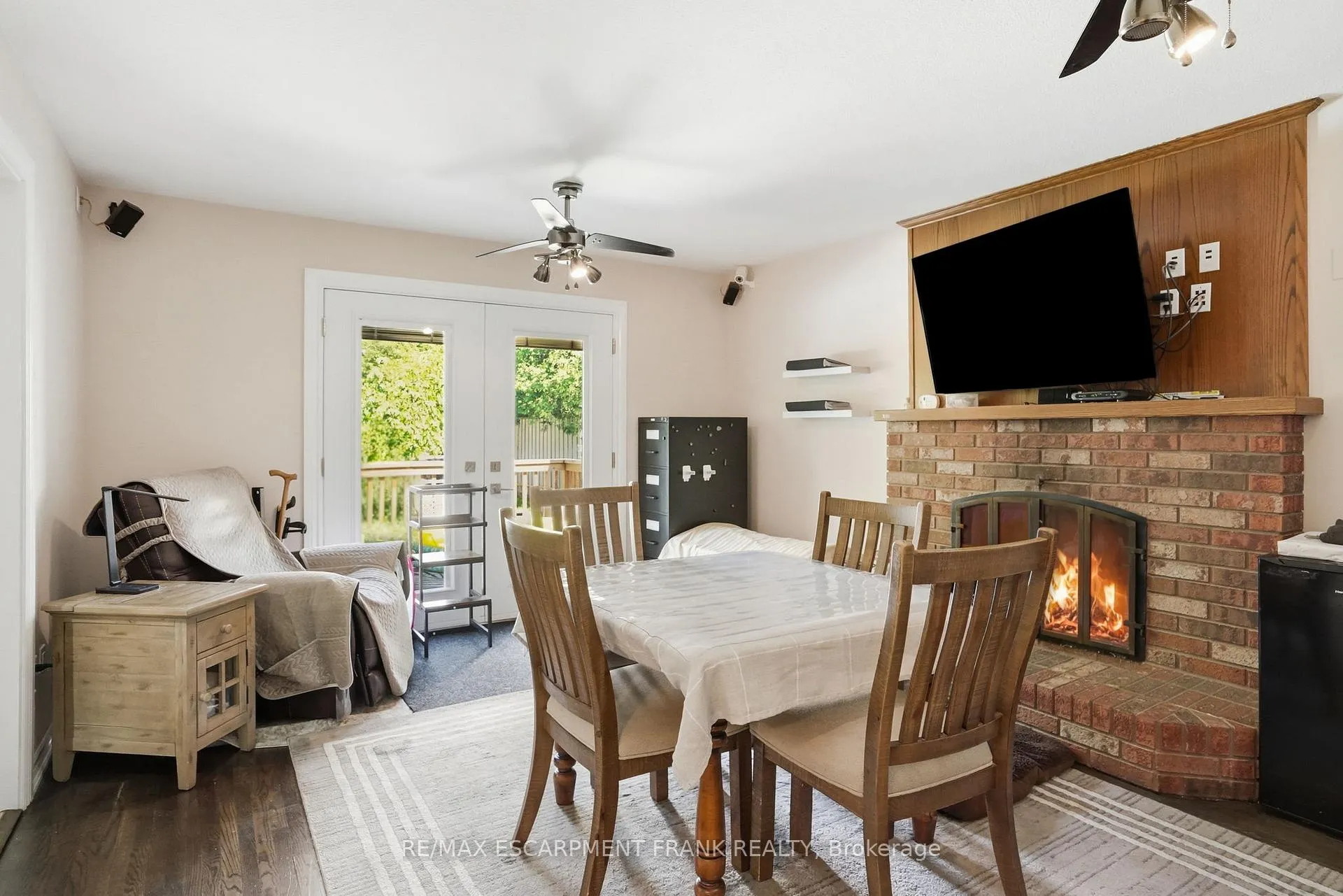 Photo 9 of 44 San Paulo Drive, Hamilton, Mountview — HOMEH