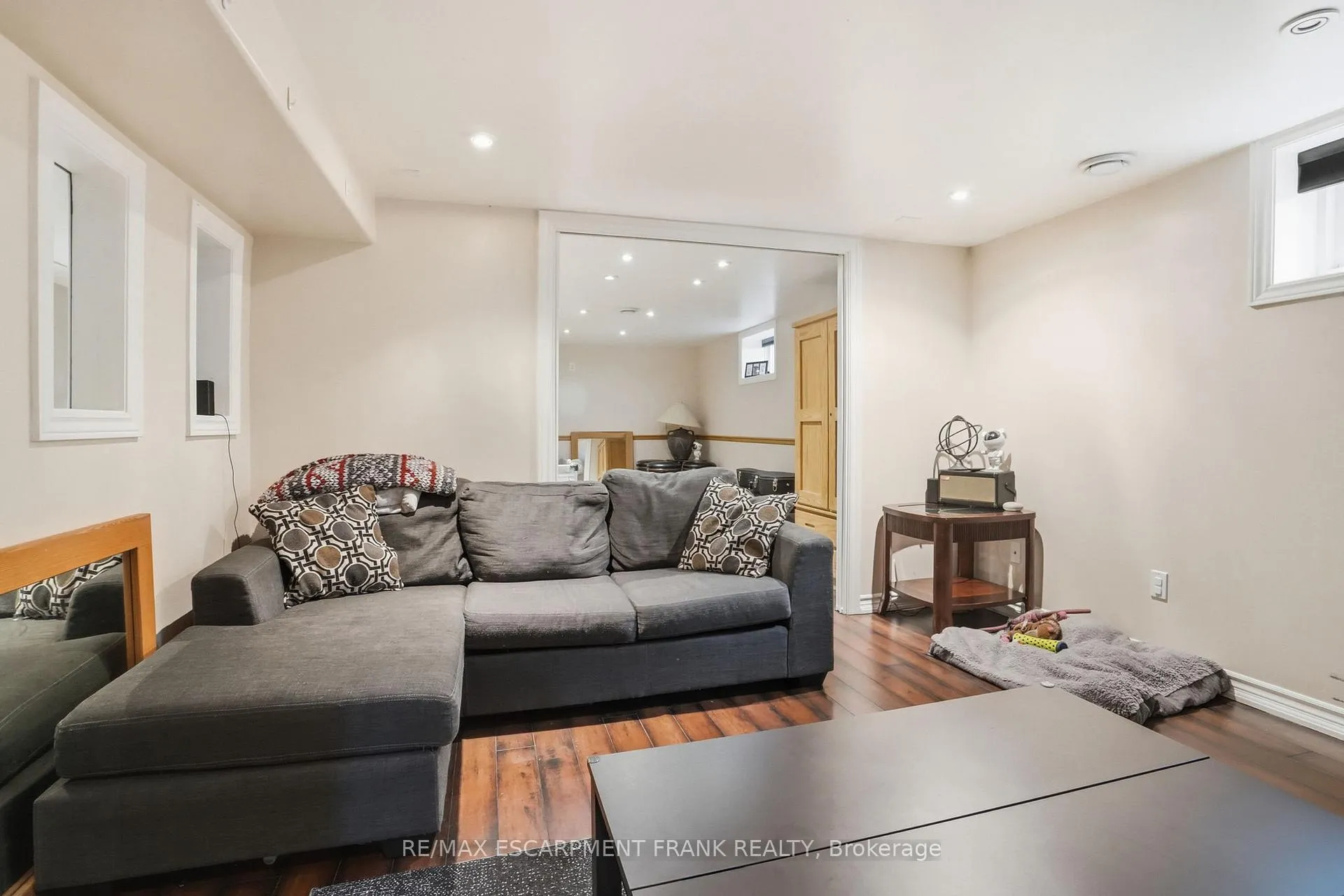 Photo 29 of 44 San Paulo Drive, Hamilton, Mountview — HOMEH