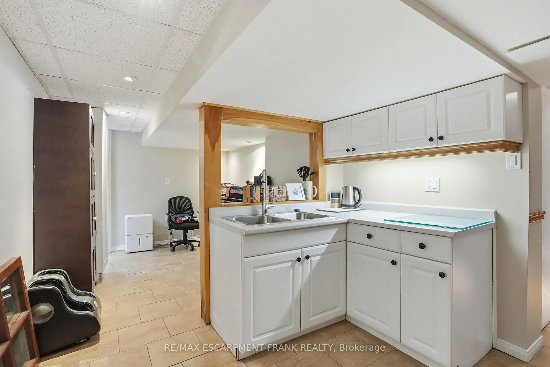 Photo 33 of 44 San Paulo Drive, Hamilton, Mountview — HOMEH