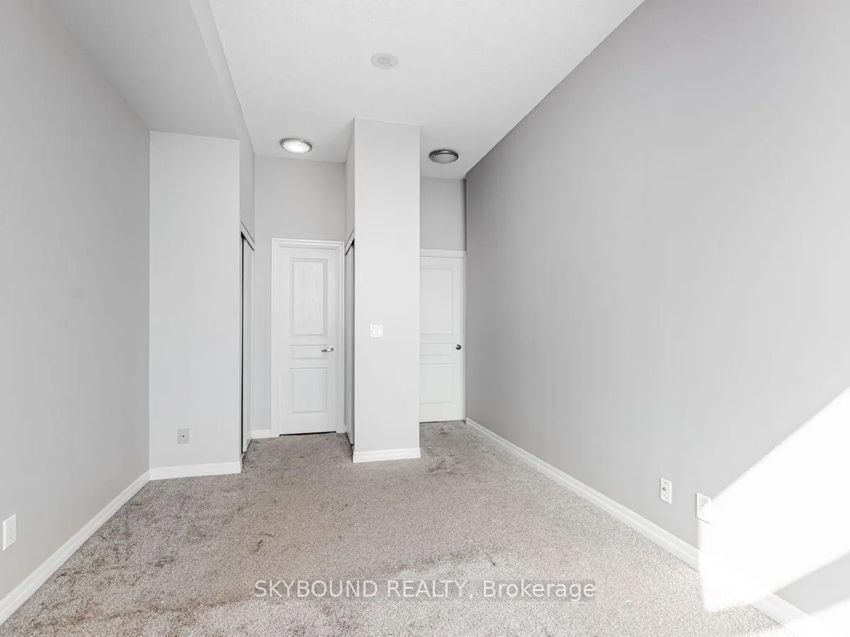 Photo 15 of Unit 3202, 220 Burnhamthorpe Road, Mississauga, City Centre — HOMEH