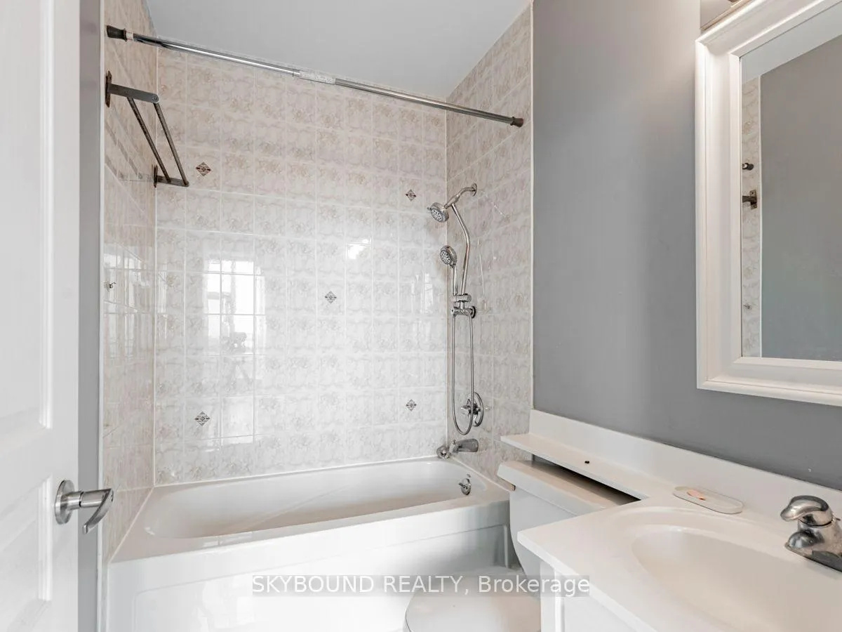 Photo 22 of Unit 3202, 220 Burnhamthorpe Road, Mississauga, City Centre — HOMEH