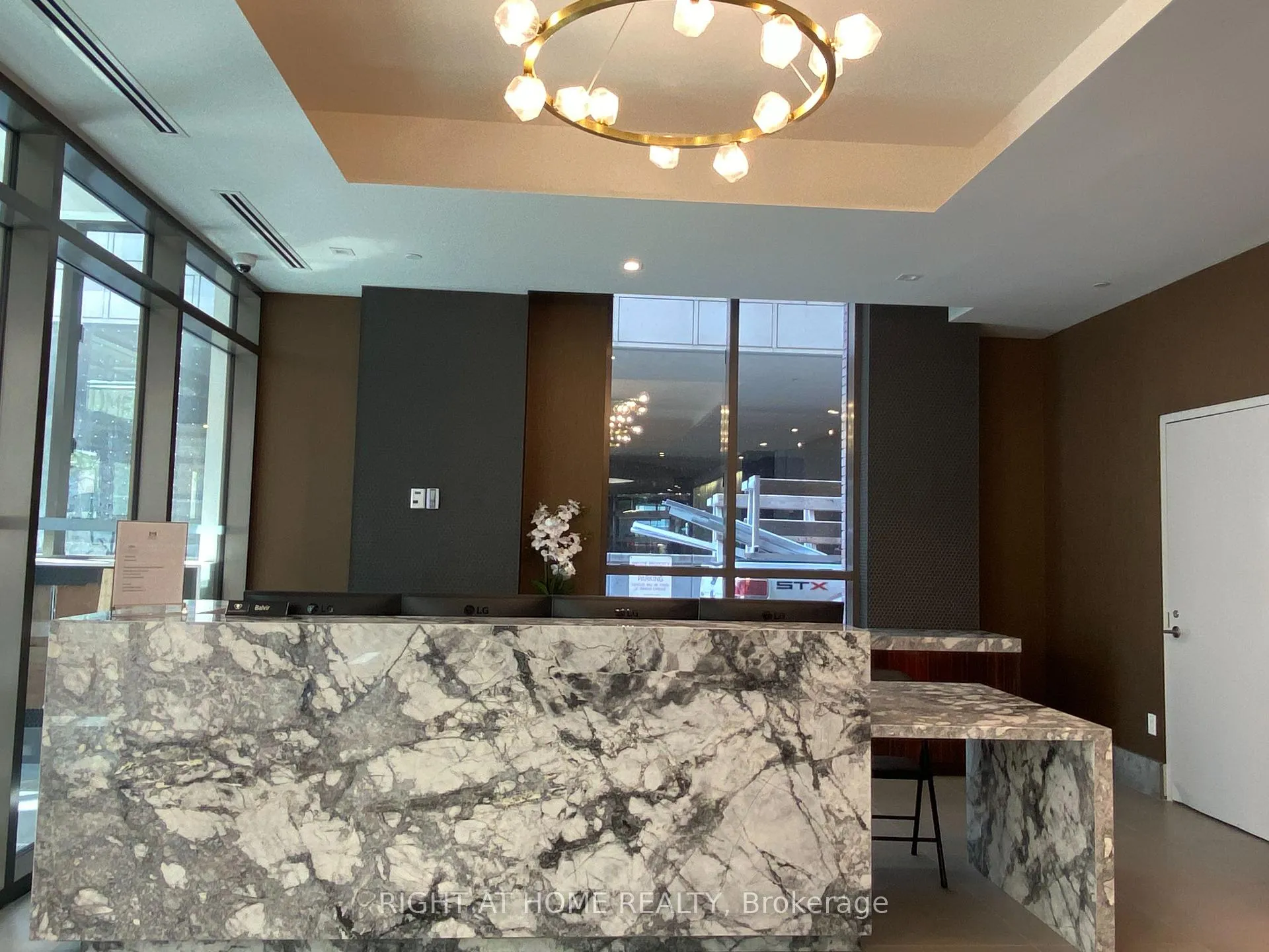 Photo 8 of Unit 2205, 8 Widmer Street, Toronto, Waterfront Communities — HOMEH