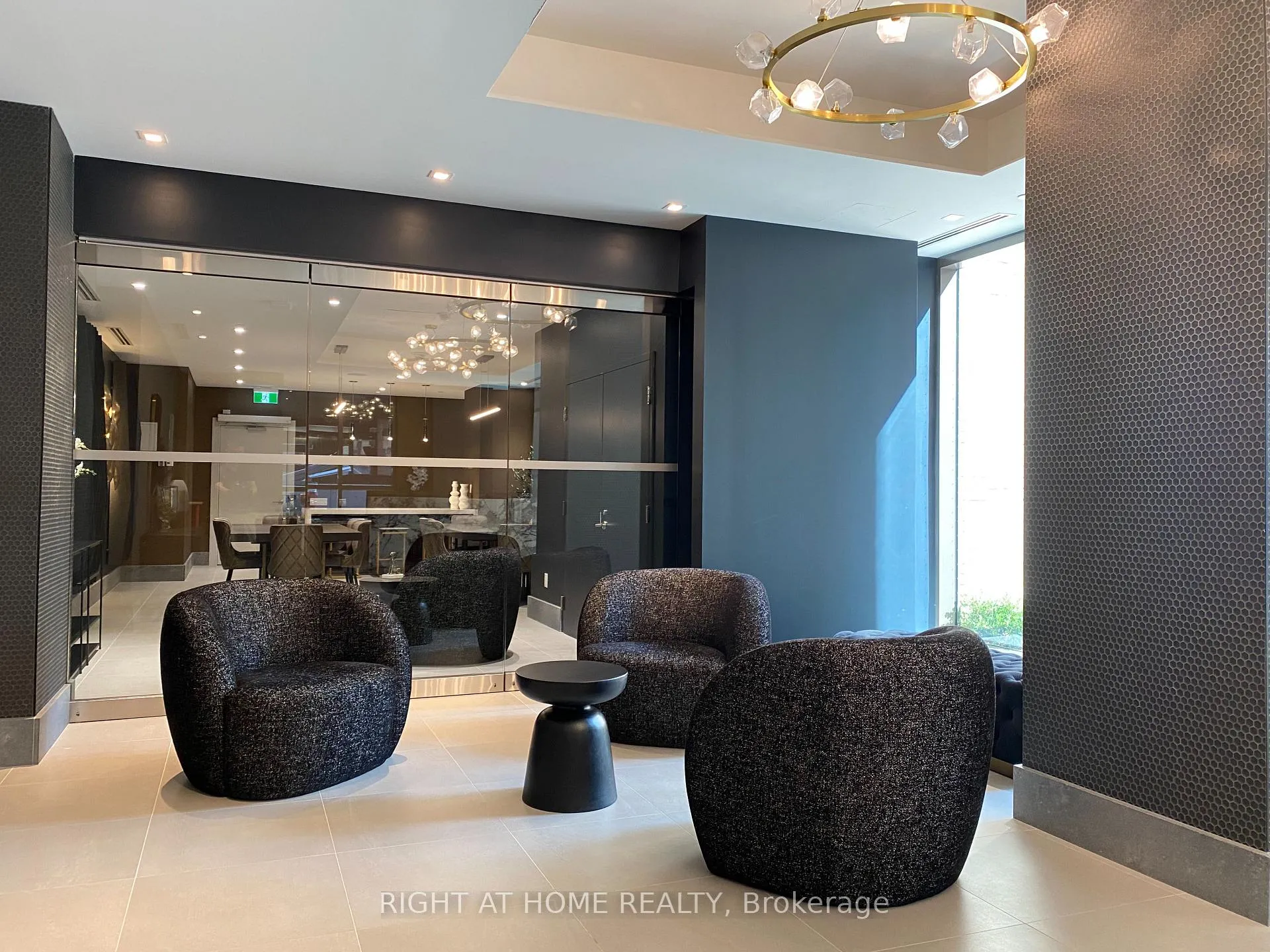 Photo 9 of Unit 2205, 8 Widmer Street, Toronto, Waterfront Communities — HOMEH