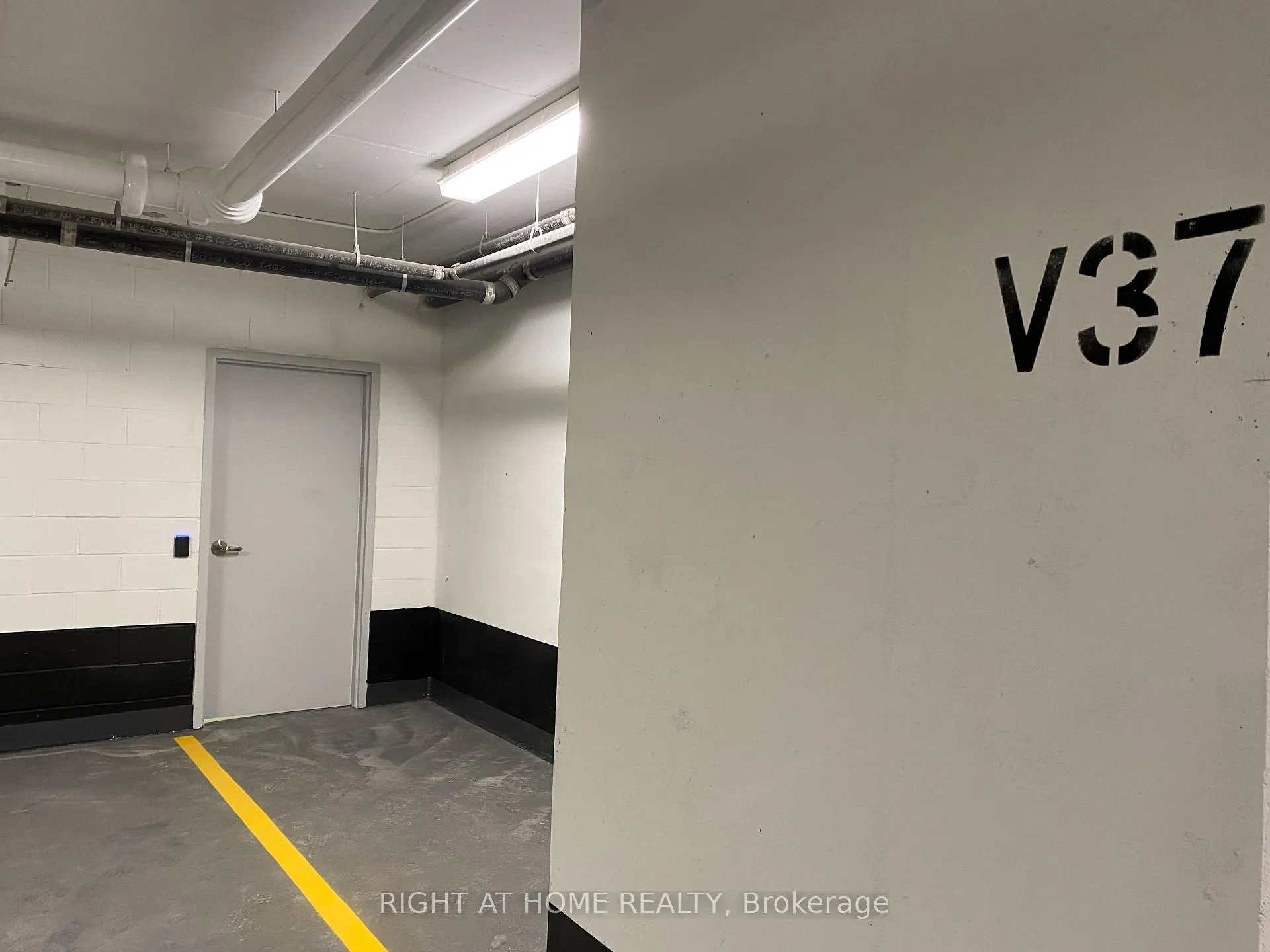 Photo 30 of Unit 2205, 8 Widmer Street, Toronto, Waterfront Communities — HOMEH