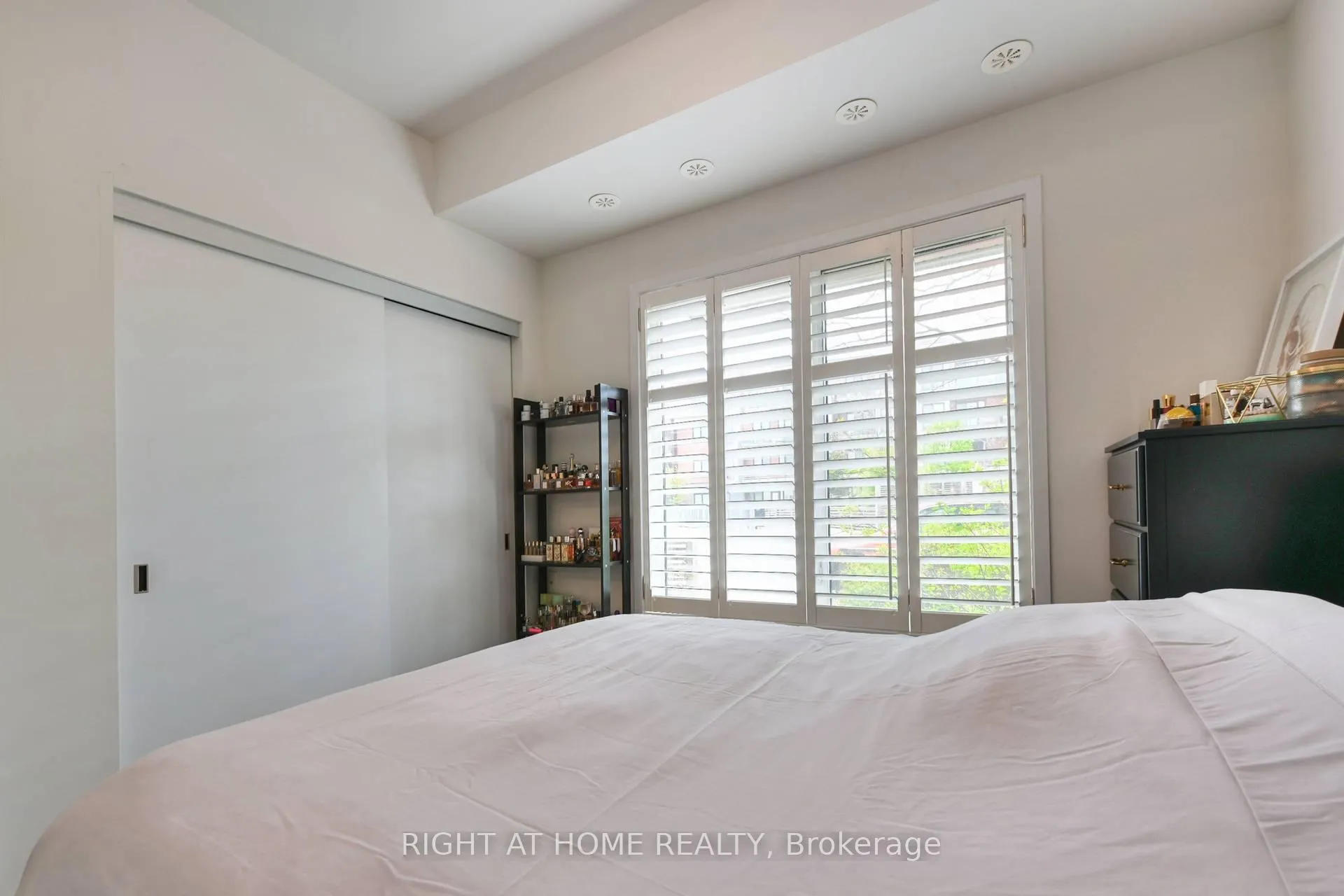 Photo 17 of Unit 101, 5035 Harvard Road, Mississauga, Churchill Meadows — HOMEH
