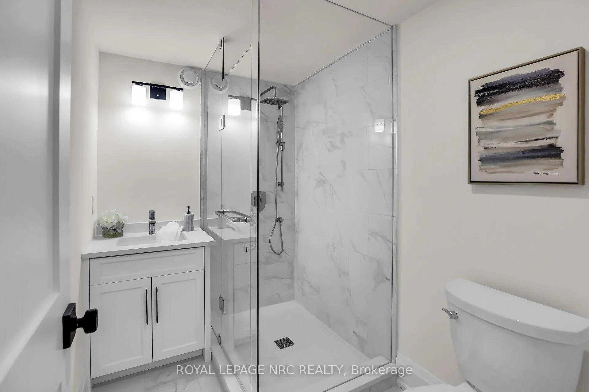 Photo 29 of 2021 Victoria Avenue, Pelham, North Pelham — HOMEH