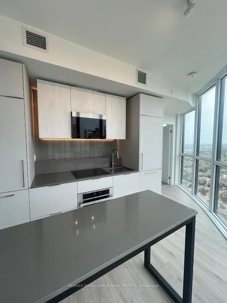 Photo 6 of Unit 2809, 1 Fairview Road E, Mississauga, Mississauga Valleys — HOMEH