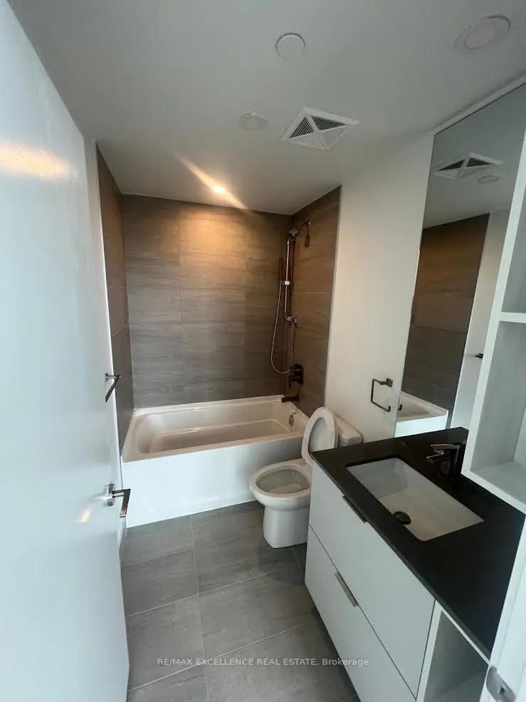 Photo 14 of Unit 2809, 1 Fairview Road E, Mississauga, Mississauga Valleys — HOMEH