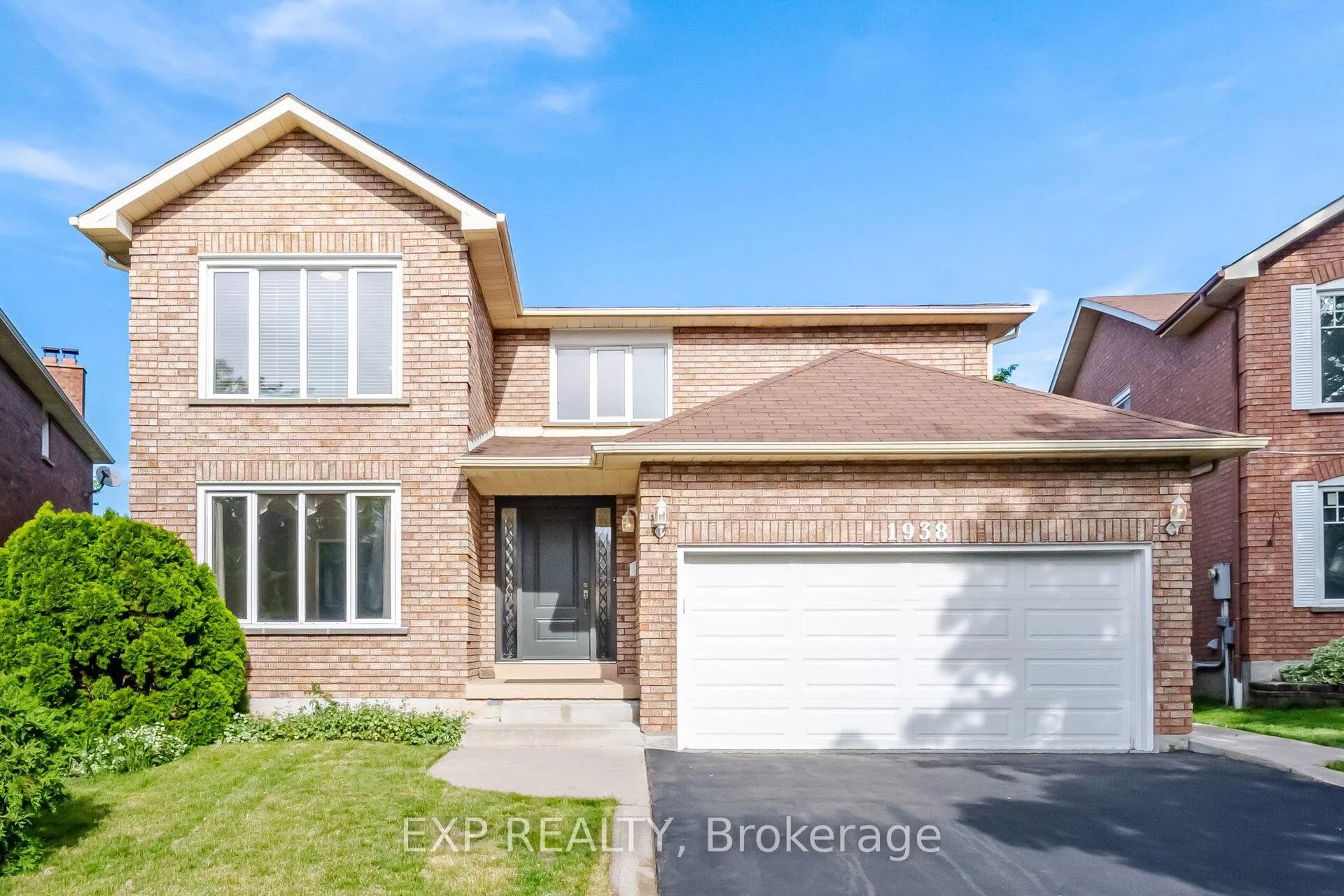 Photo 1 of 1938 Kempton Park Drive, Mississauga, Central Erin Mills — HOMEH