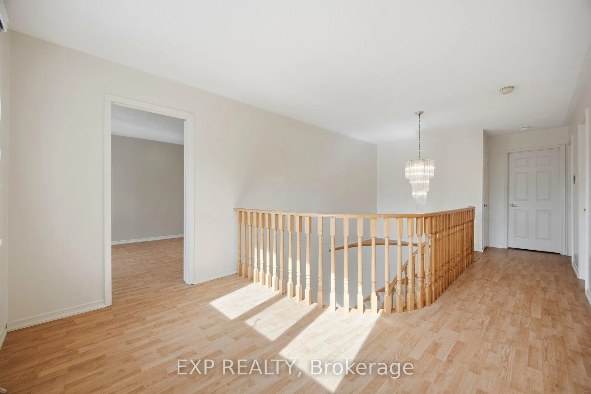 Photo 18 of 1938 Kempton Park Drive, Mississauga, Central Erin Mills — HOMEH