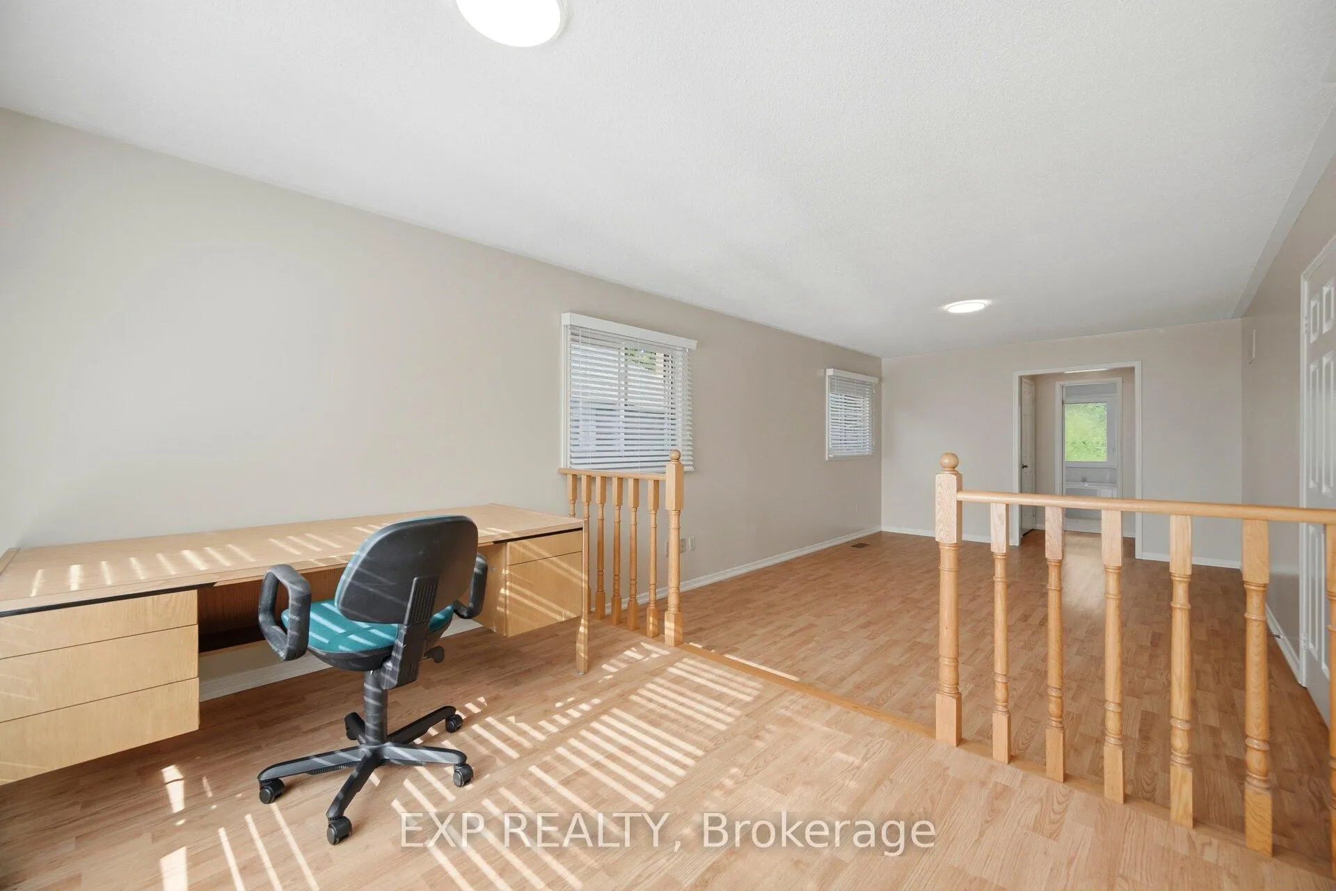 Photo 21 of 1938 Kempton Park Drive, Mississauga, Central Erin Mills — HOMEH