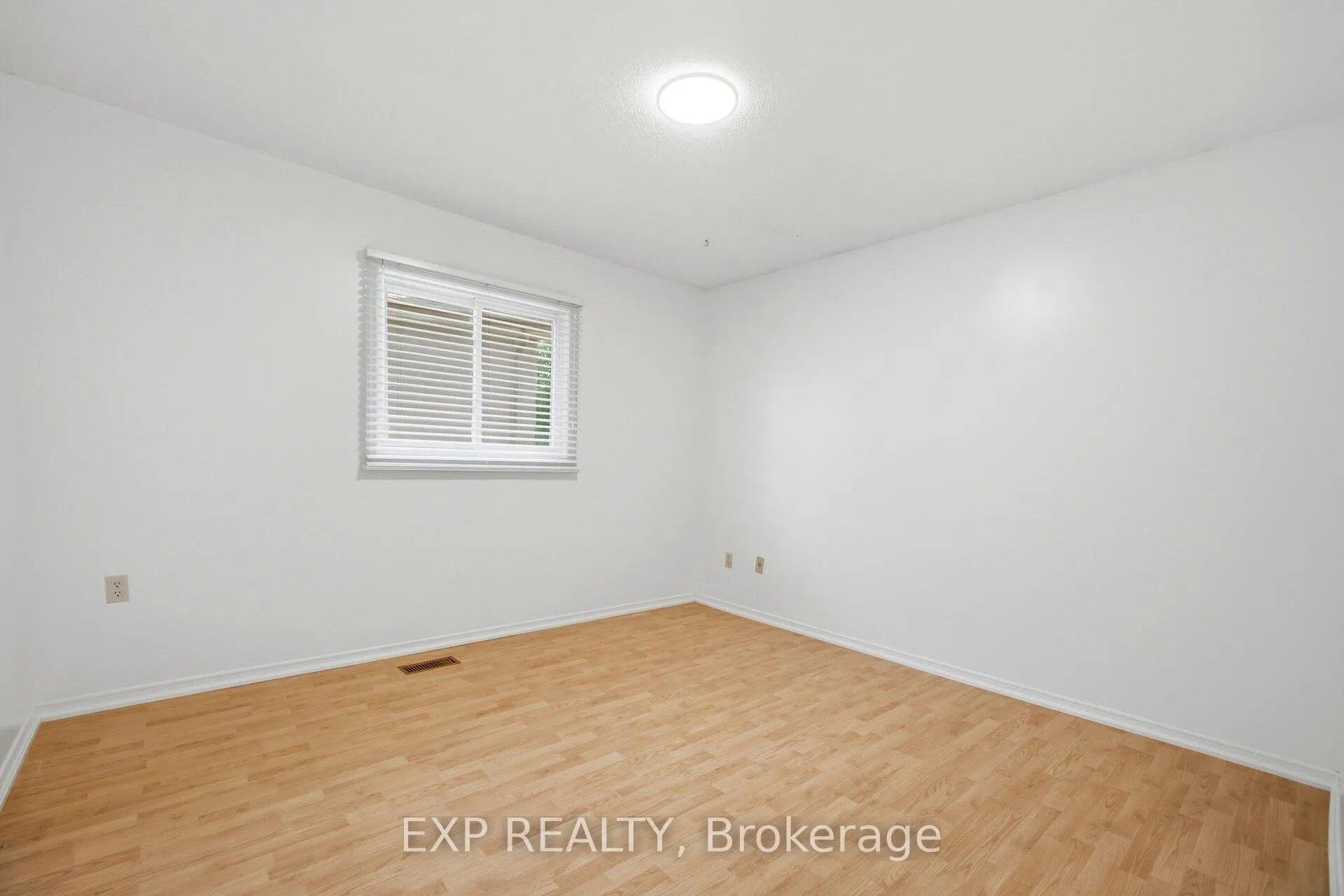 Photo 28 of 1938 Kempton Park Drive, Mississauga, Central Erin Mills — HOMEH
