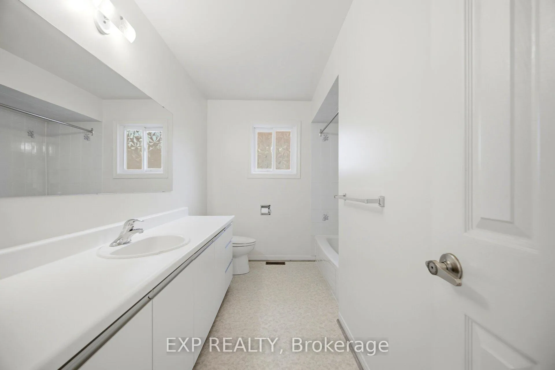 Photo 30 of 1938 Kempton Park Drive, Mississauga, Central Erin Mills — HOMEH