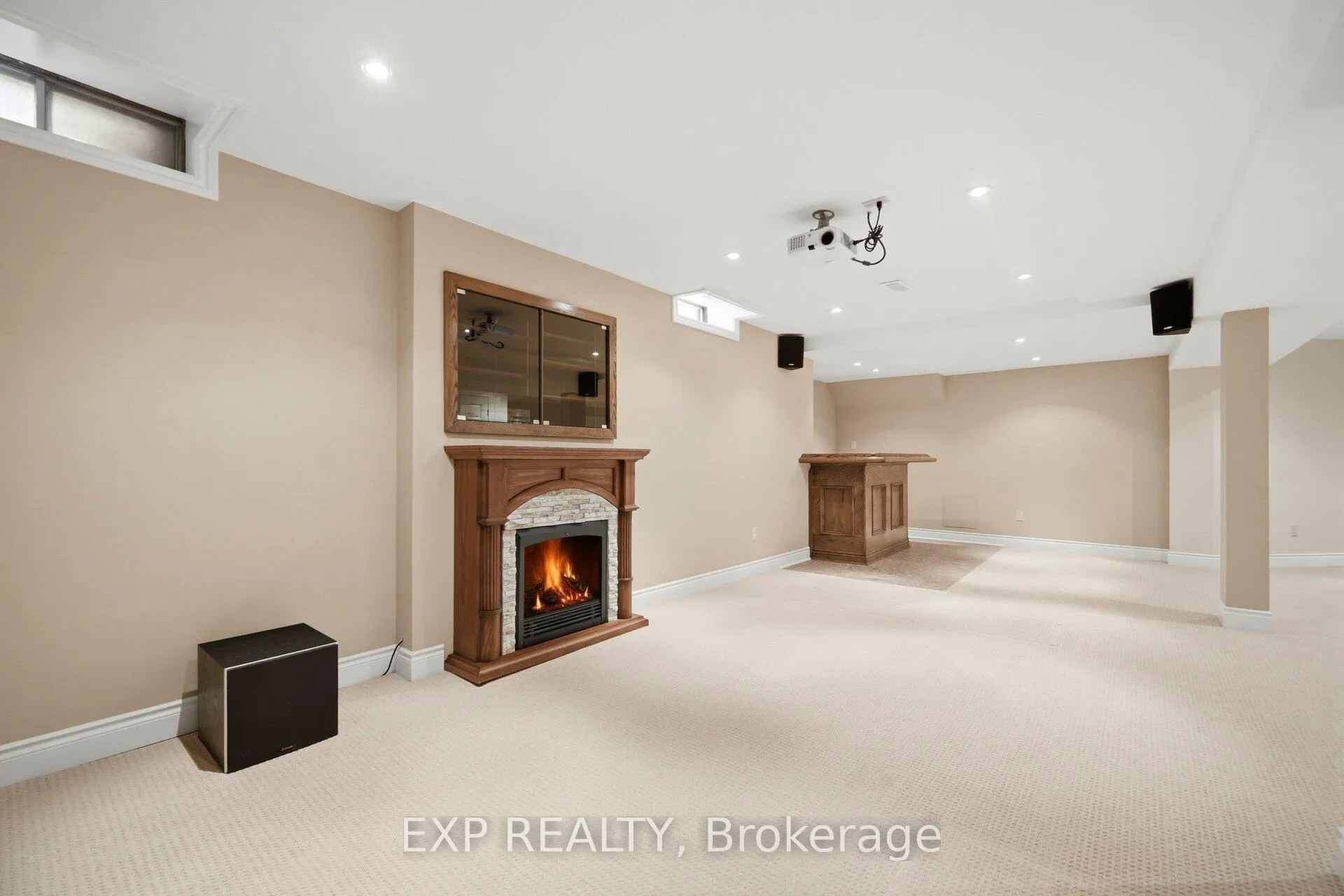 Photo 37 of 1938 Kempton Park Drive, Mississauga, Central Erin Mills — HOMEH