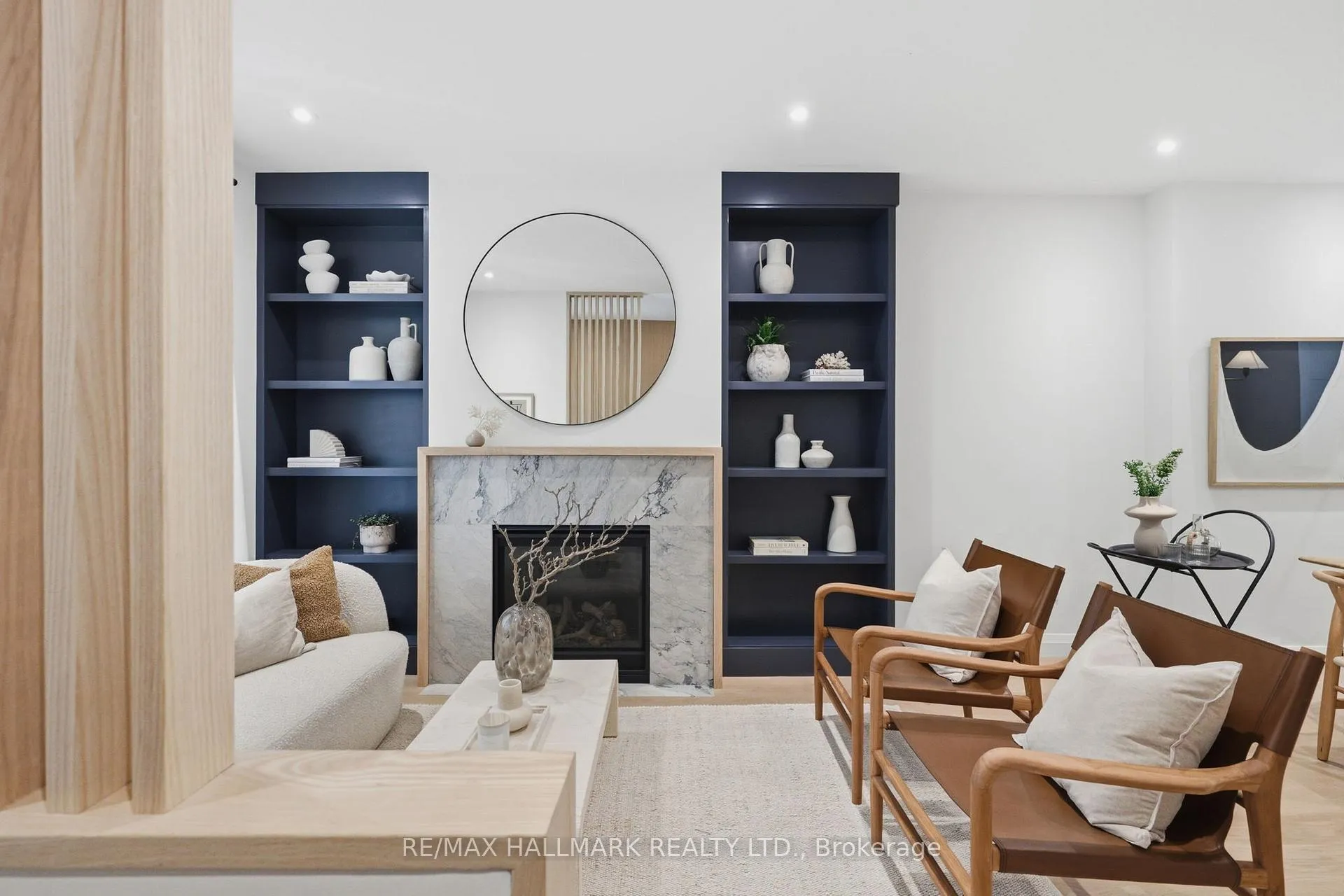 Photo 4 of 32 Howland Road, Toronto, North Riverdale — HOMEH