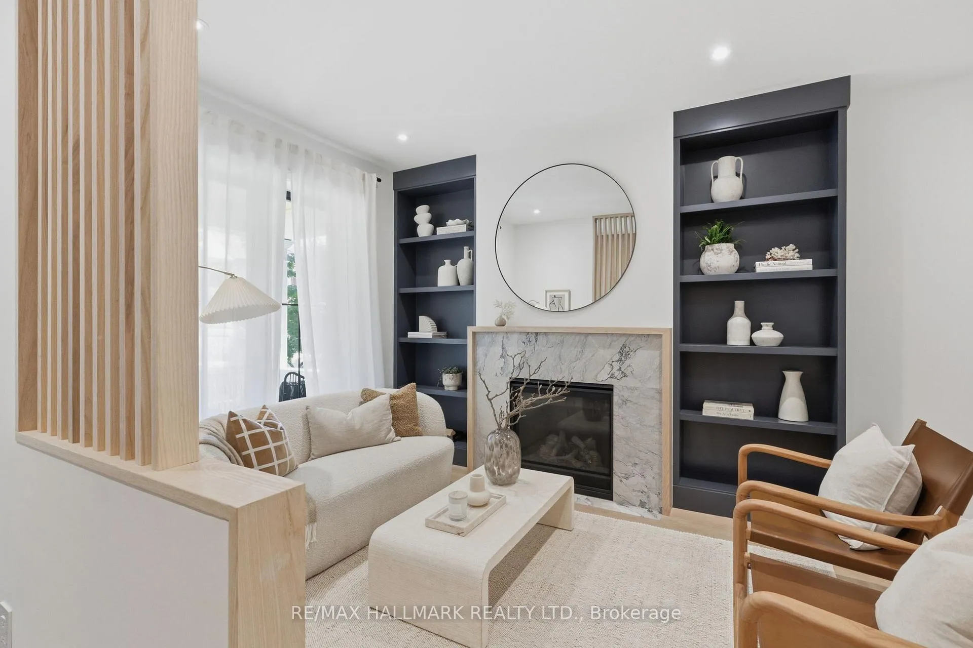 Photo 5 of 32 Howland Road, Toronto, North Riverdale — HOMEH