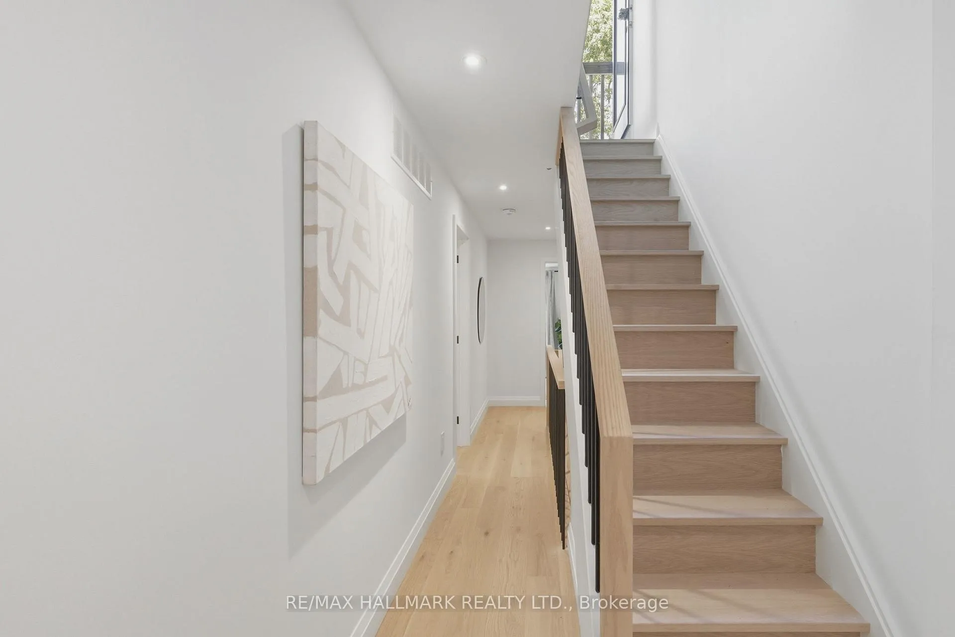 Photo 21 of 32 Howland Road, Toronto, North Riverdale — HOMEH