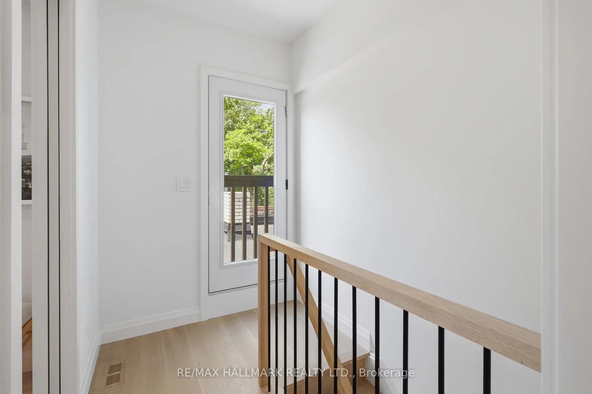 Photo 29 of 32 Howland Road, Toronto, North Riverdale — HOMEH