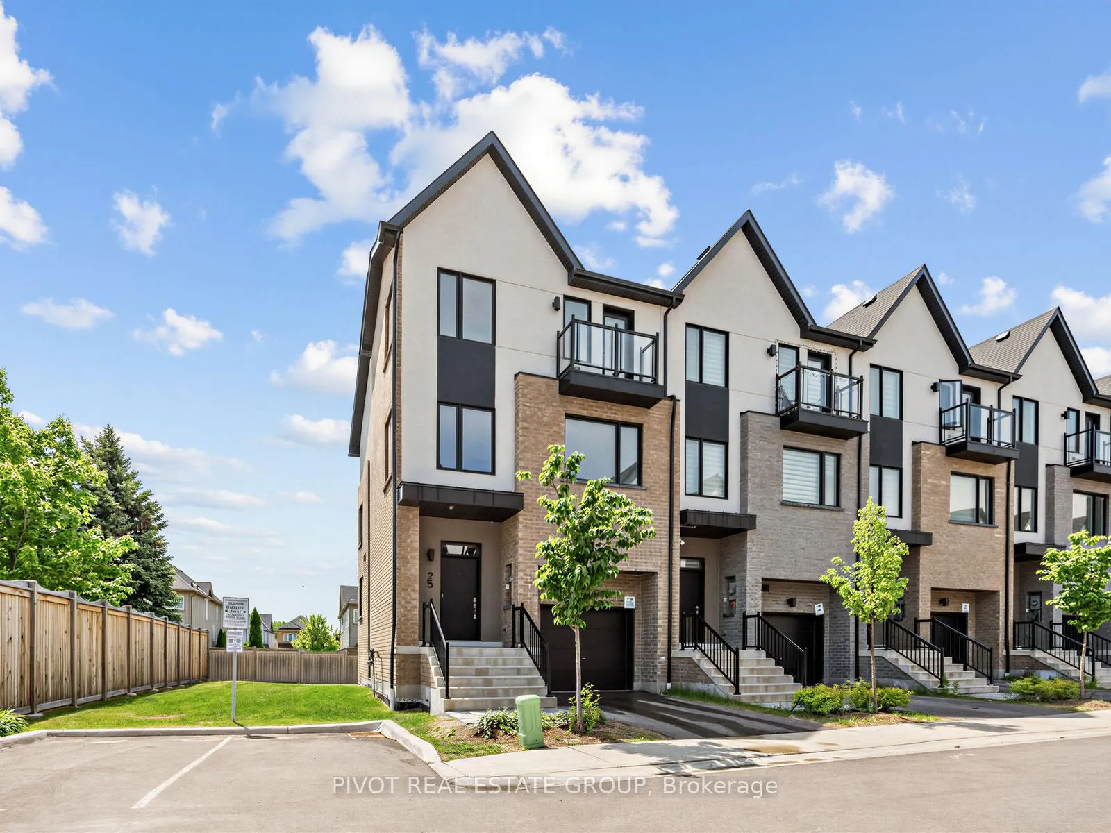 Photo 1 of 25 Lively Way, Whitby, Rolling Acres — HOMEH