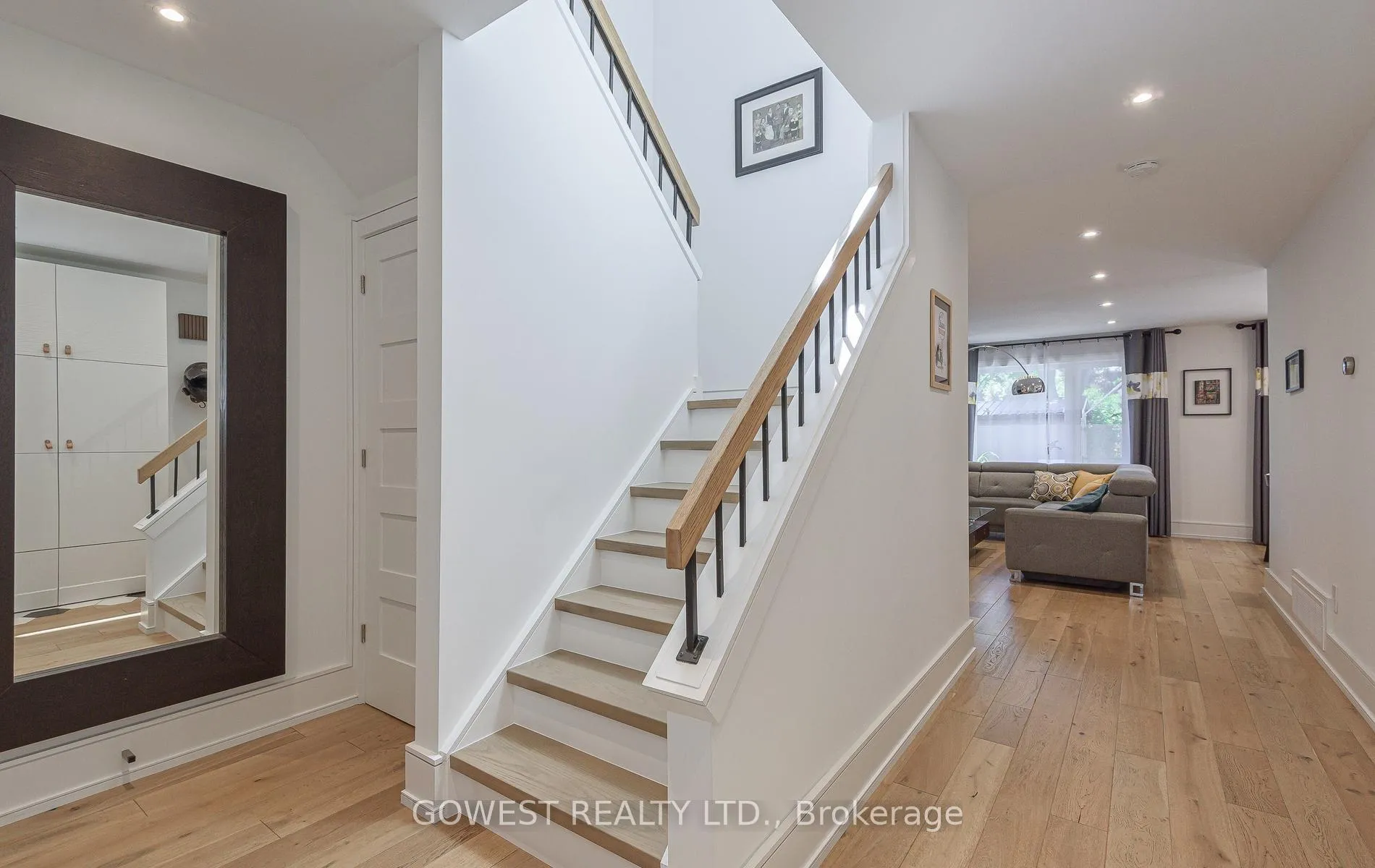 Photo 7 of 4098 Jefton Crescent, Mississauga, Erin Mills — HOMEH