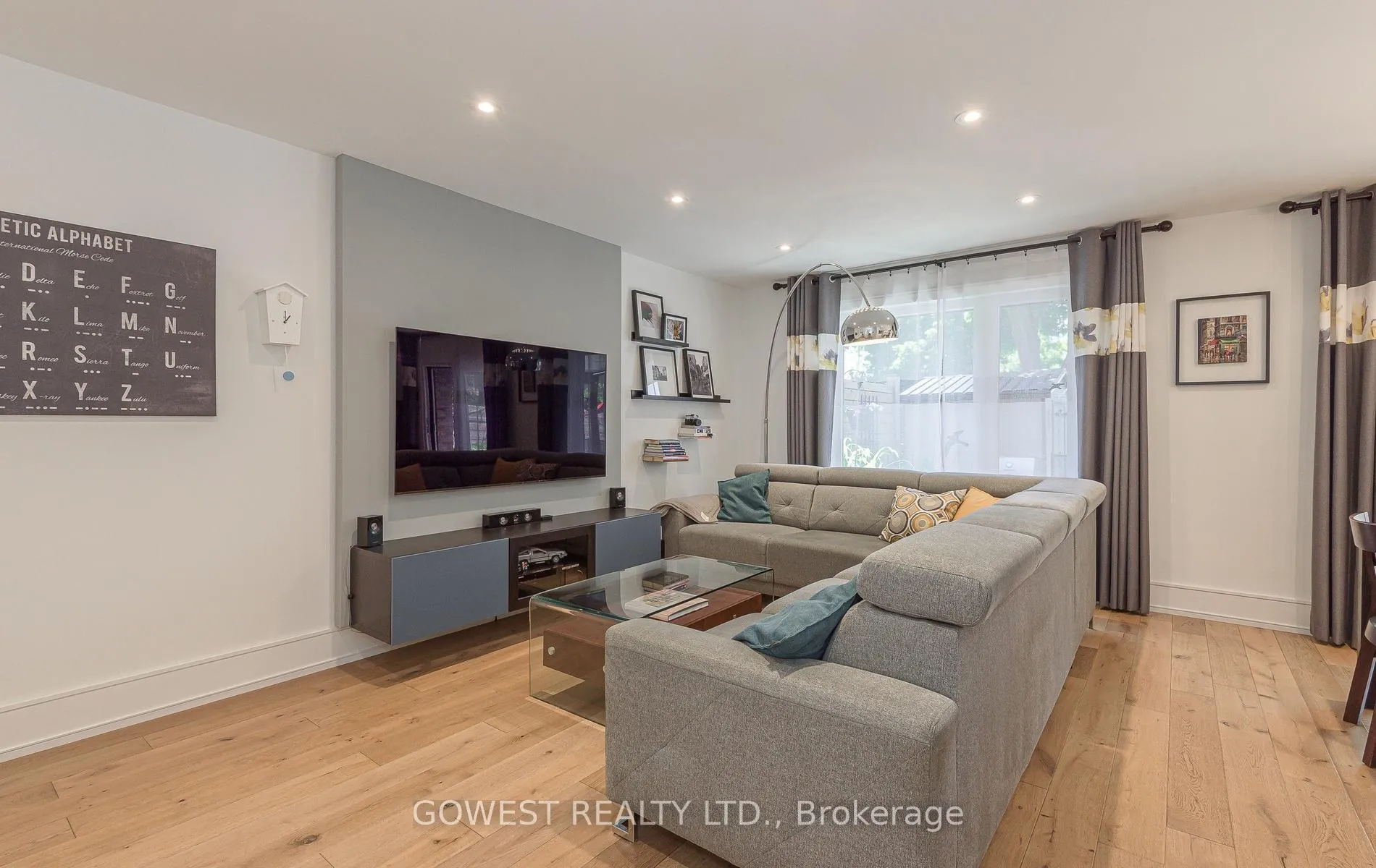Photo 9 of 4098 Jefton Crescent, Mississauga, Erin Mills — HOMEH