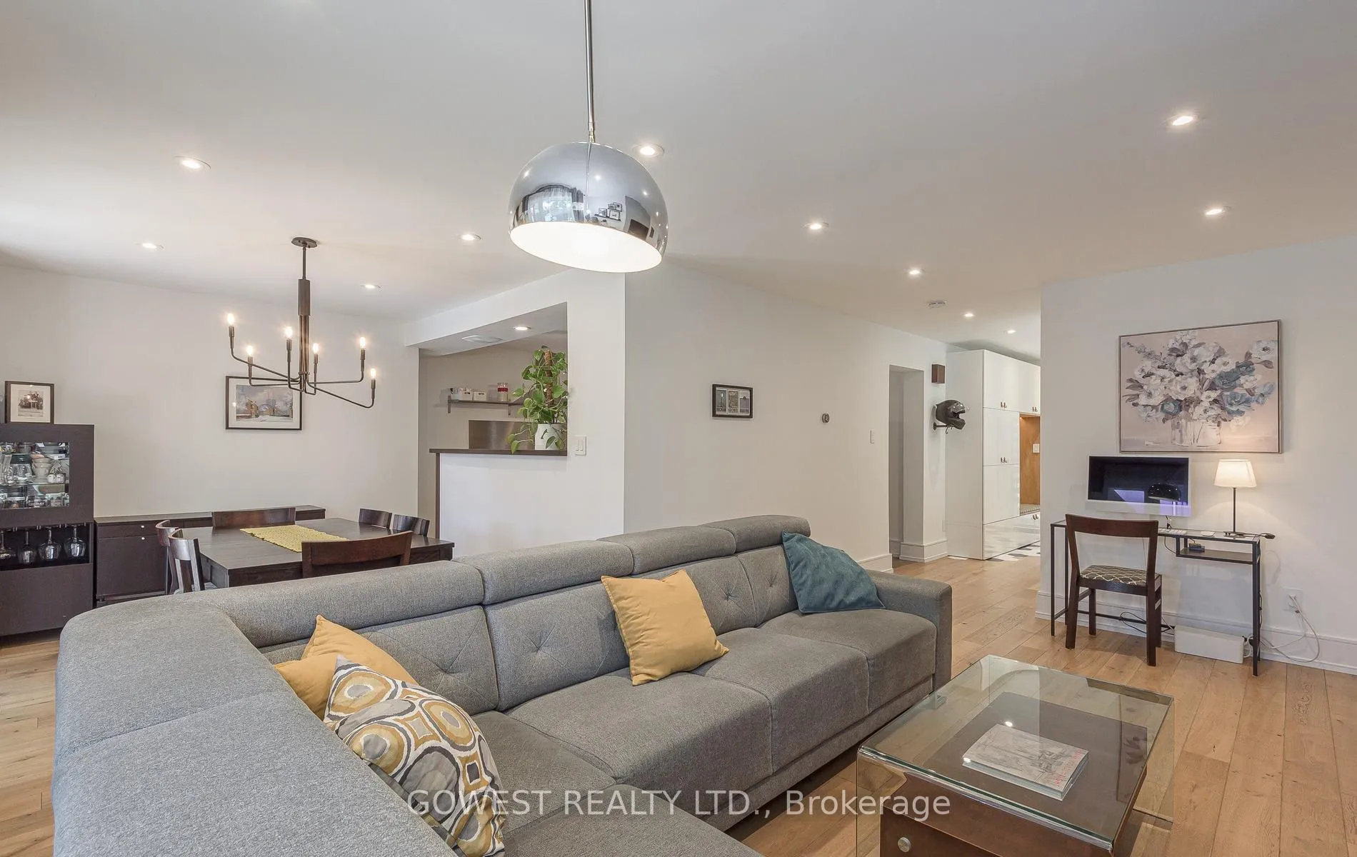 Photo 10 of 4098 Jefton Crescent, Mississauga, Erin Mills — HOMEH