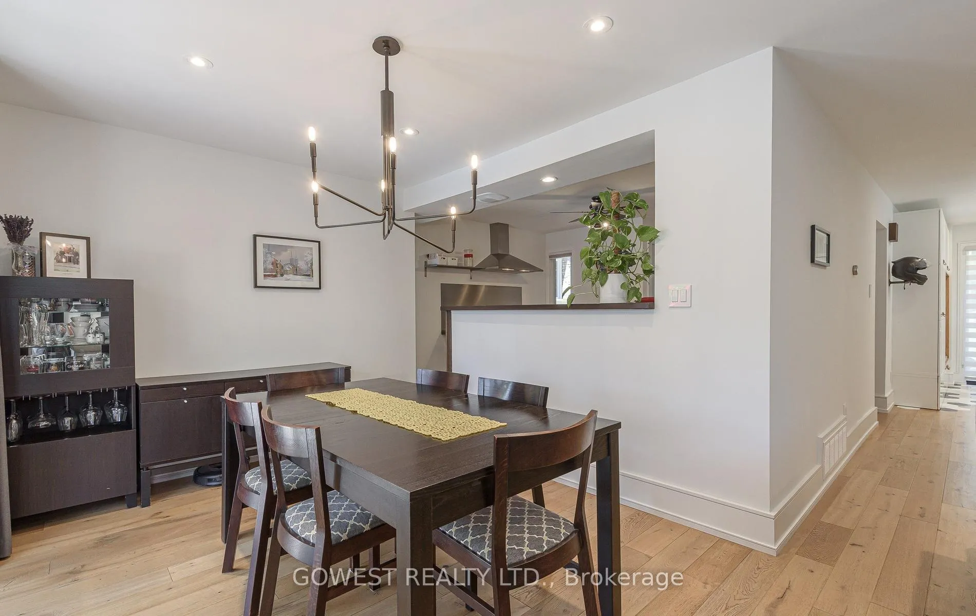 Photo 13 of 4098 Jefton Crescent, Mississauga, Erin Mills — HOMEH