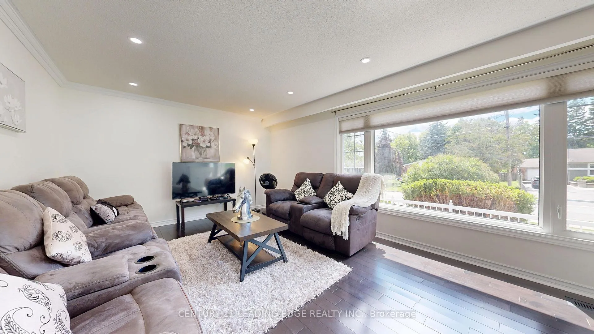 Photo 12 of 11 Hiley Avenue, Ajax, Central West — HOMEH
