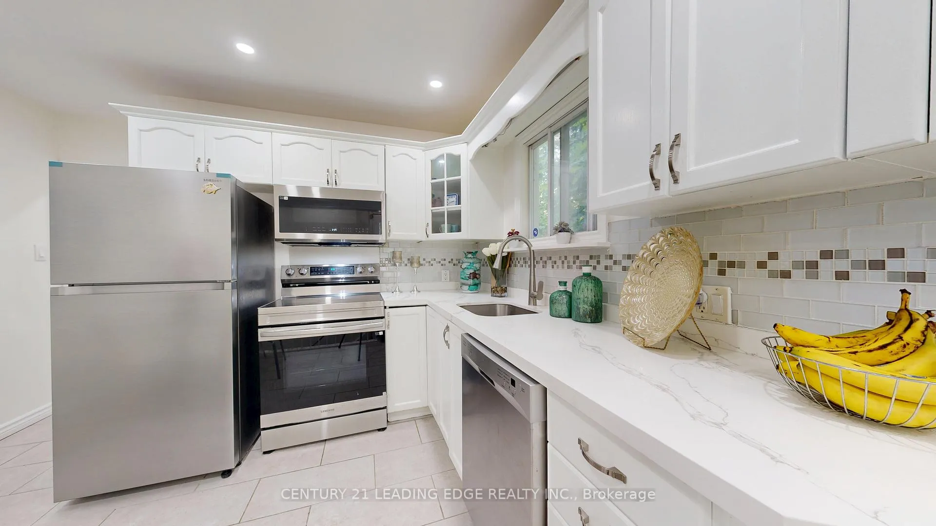 Photo 14 of 11 Hiley Avenue, Ajax, Central West — HOMEH
