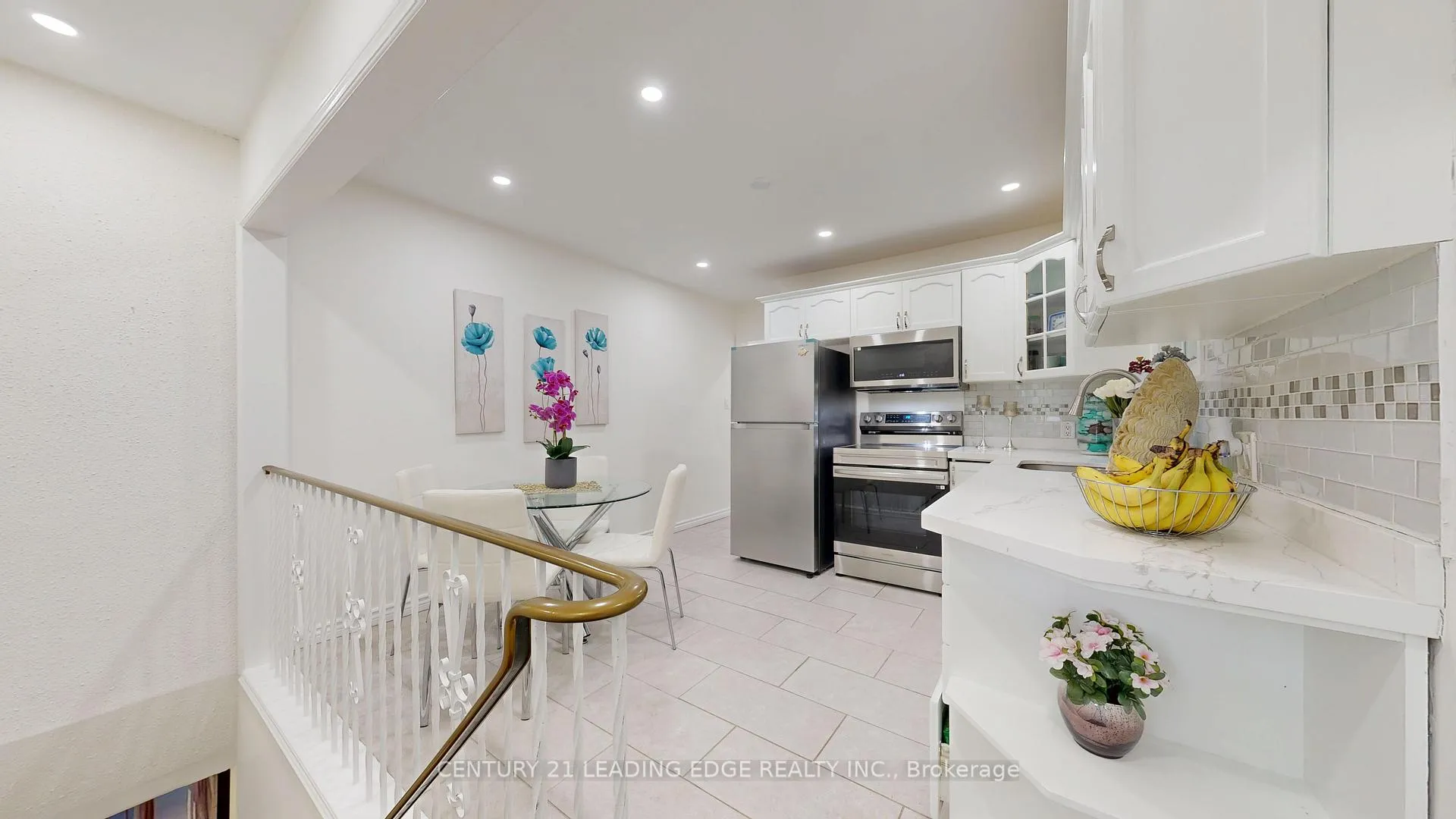 Photo 19 of 11 Hiley Avenue, Ajax, Central West — HOMEH