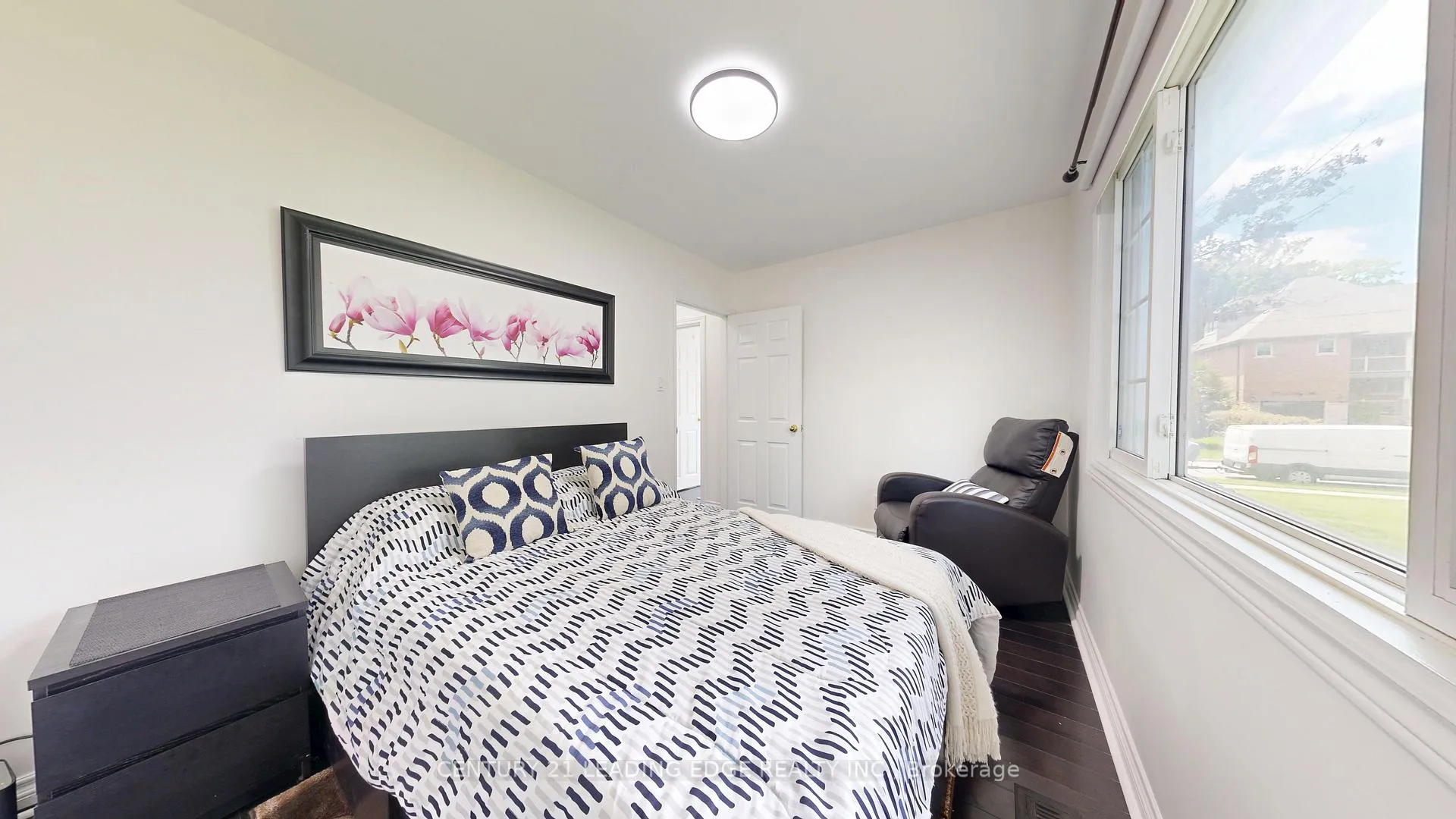 Photo 22 of 11 Hiley Avenue, Ajax, Central West — HOMEH
