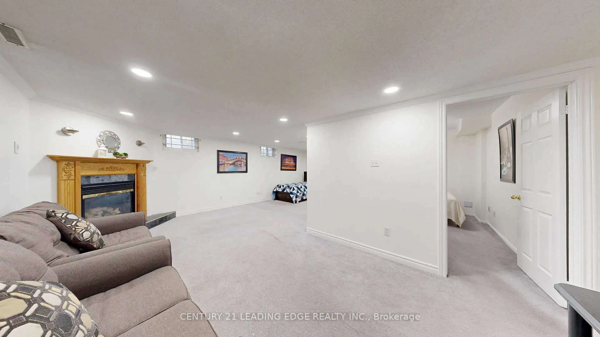 Photo 37 of 11 Hiley Avenue, Ajax, Central West — HOMEH