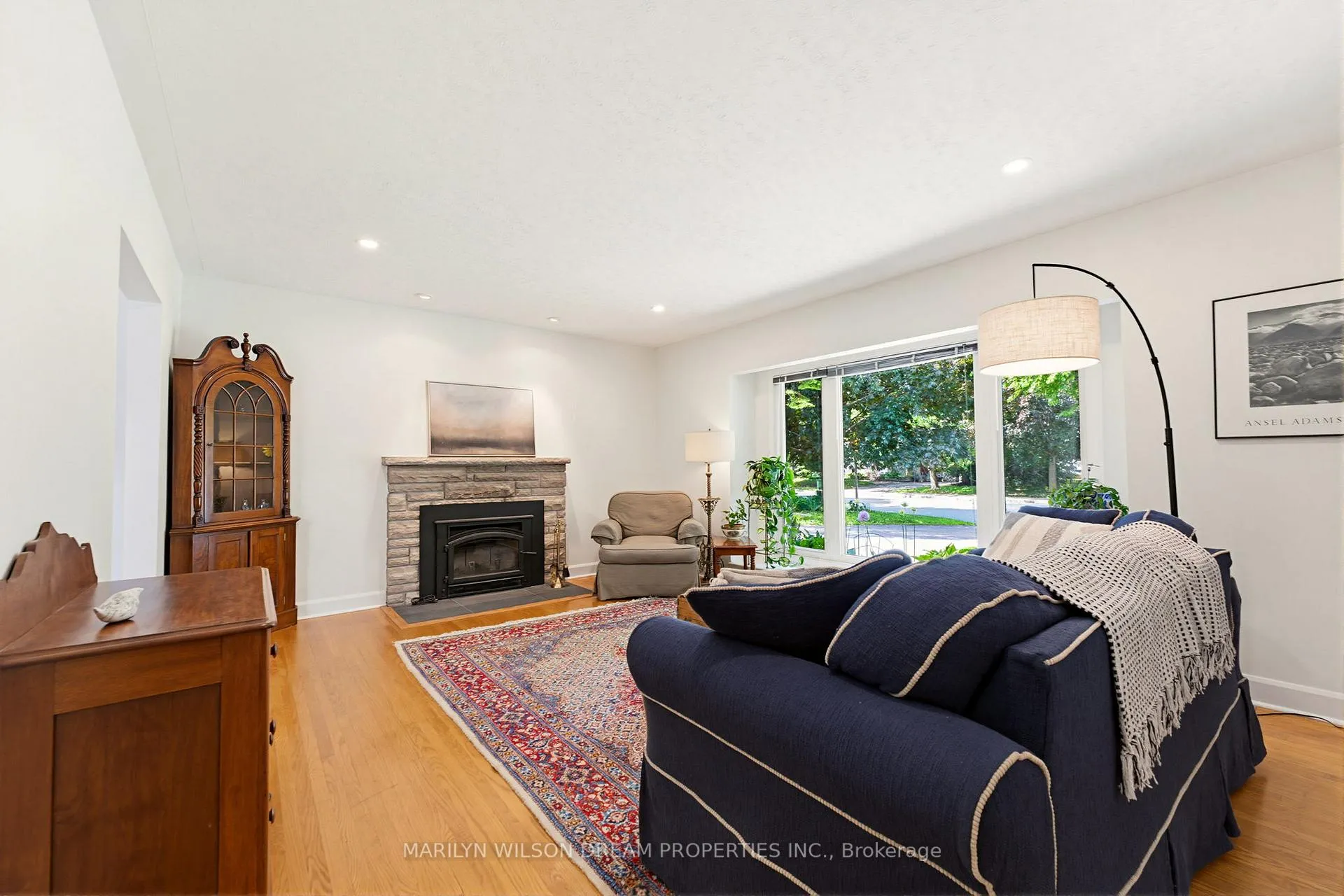 Photo 6 of 2030 Featherston Drive, Ottawa, Guildwood Estates - Urbandale Acres — HOMEH