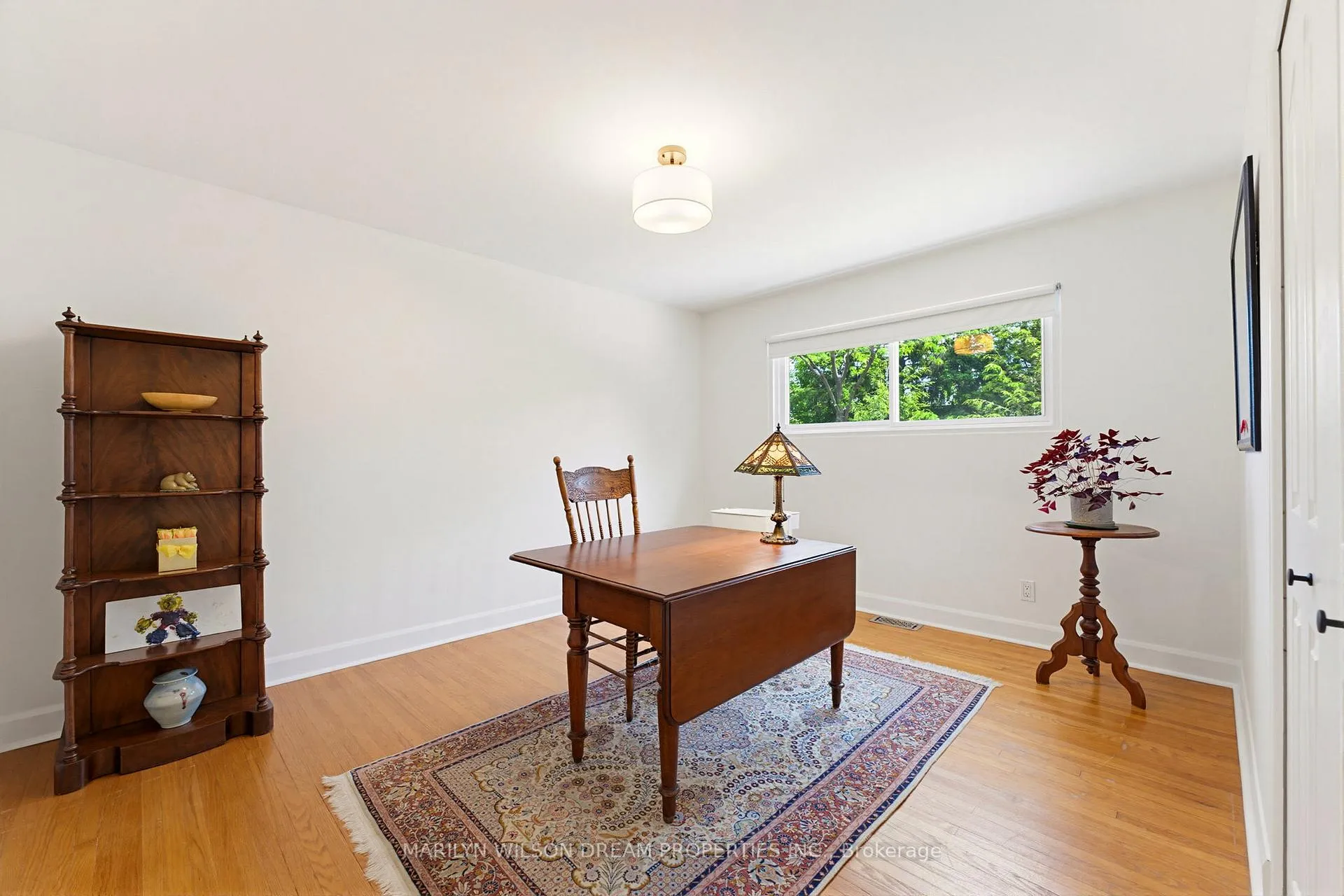 Photo 18 of 2030 Featherston Drive, Ottawa, Guildwood Estates - Urbandale Acres — HOMEH