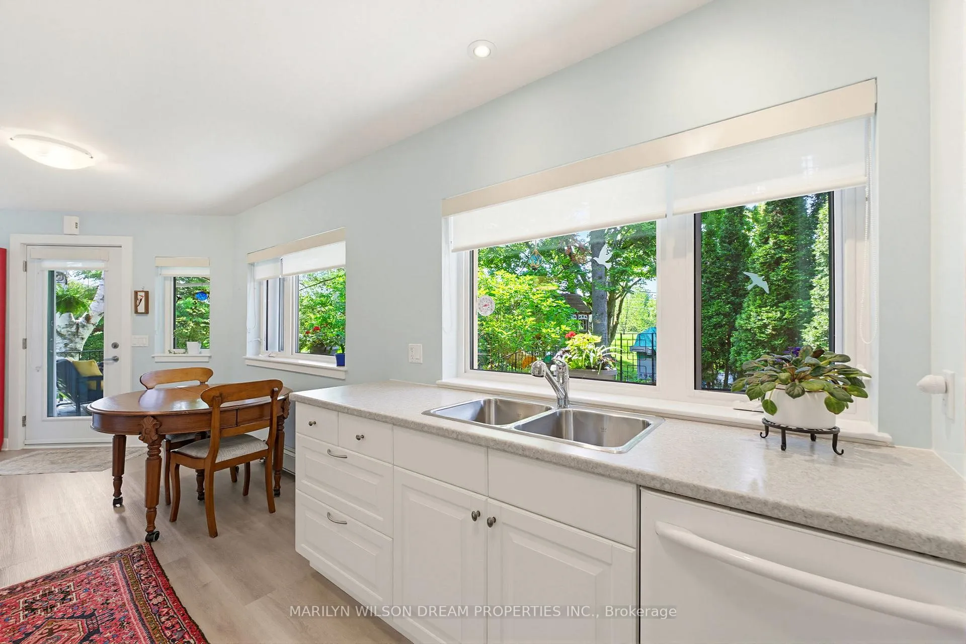 Photo 34 of 2030 Featherston Drive, Ottawa, Guildwood Estates - Urbandale Acres — HOMEH