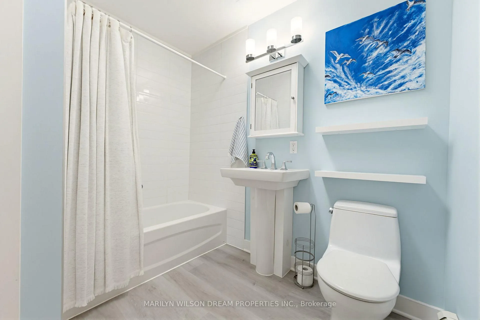 Photo 41 of 2030 Featherston Drive, Ottawa, Guildwood Estates - Urbandale Acres — HOMEH