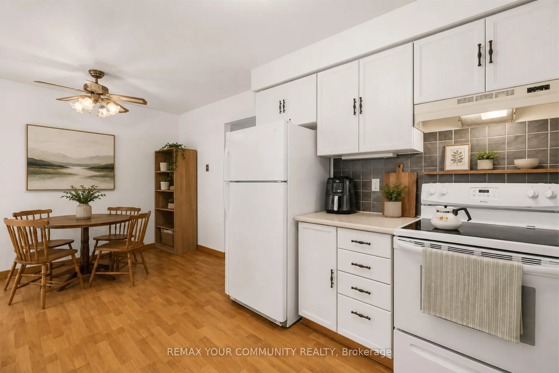 Photo 30 of 21 Wright Crescent, Ajax, Central — HOMEH