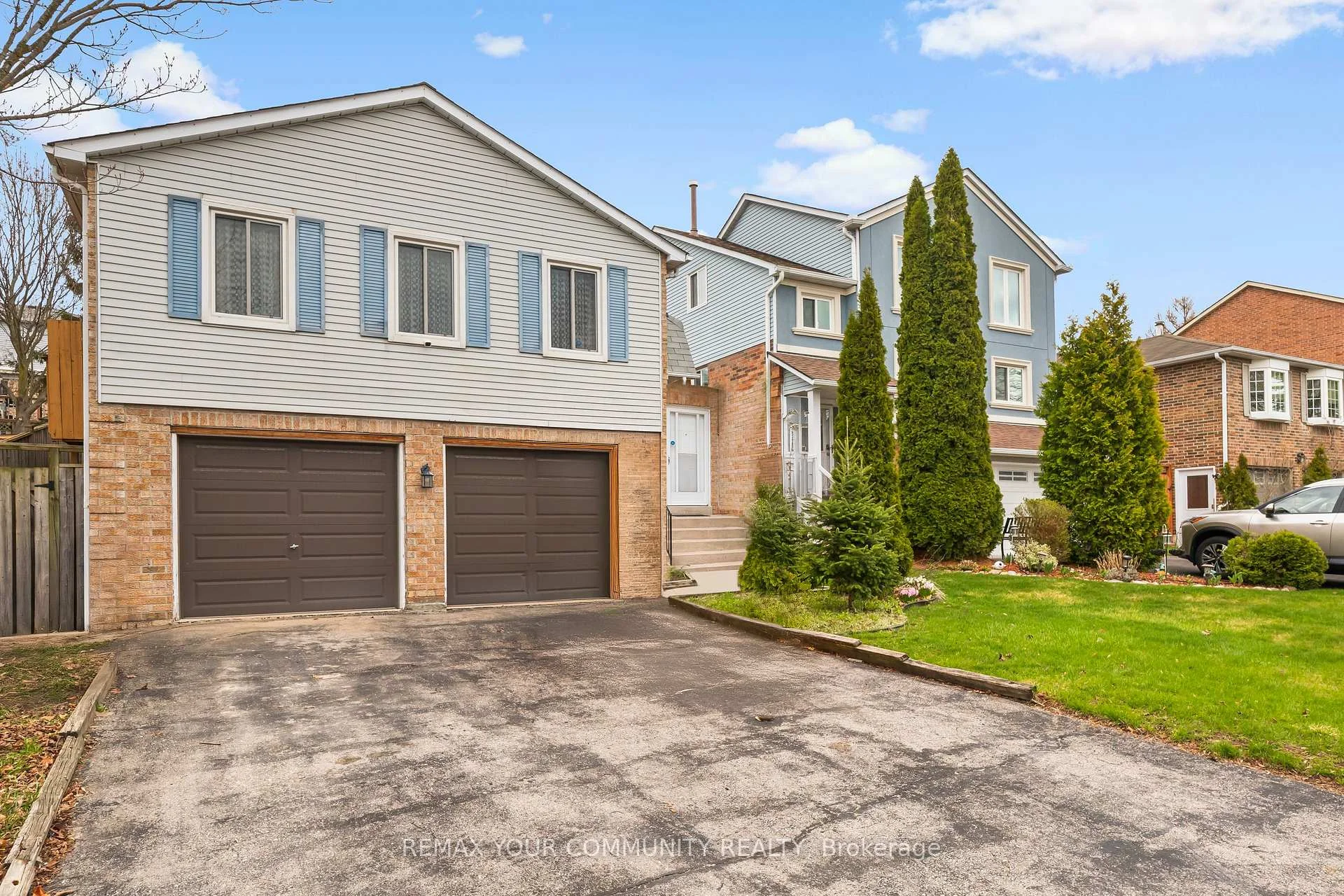 Photo 4 of 21 Wright Crescent, Ajax, Central — HOMEH