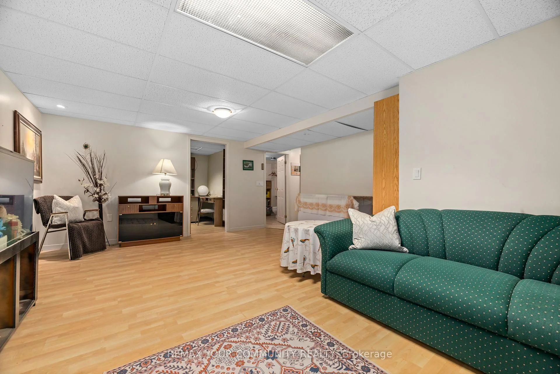 Photo 14 of 21 Wright Crescent, Ajax, Central — HOMEH