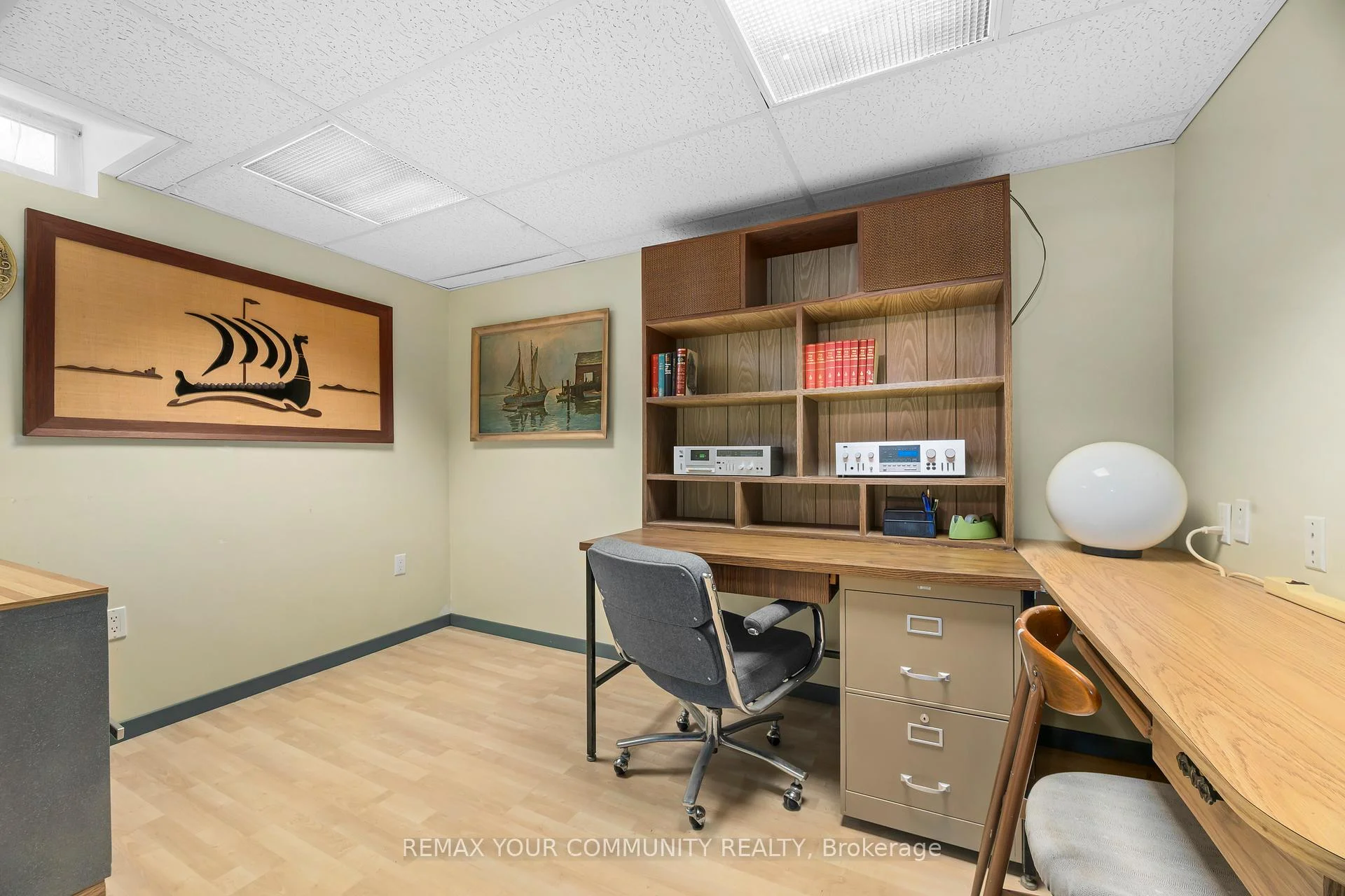 Photo 15 of 21 Wright Crescent, Ajax, Central — HOMEH