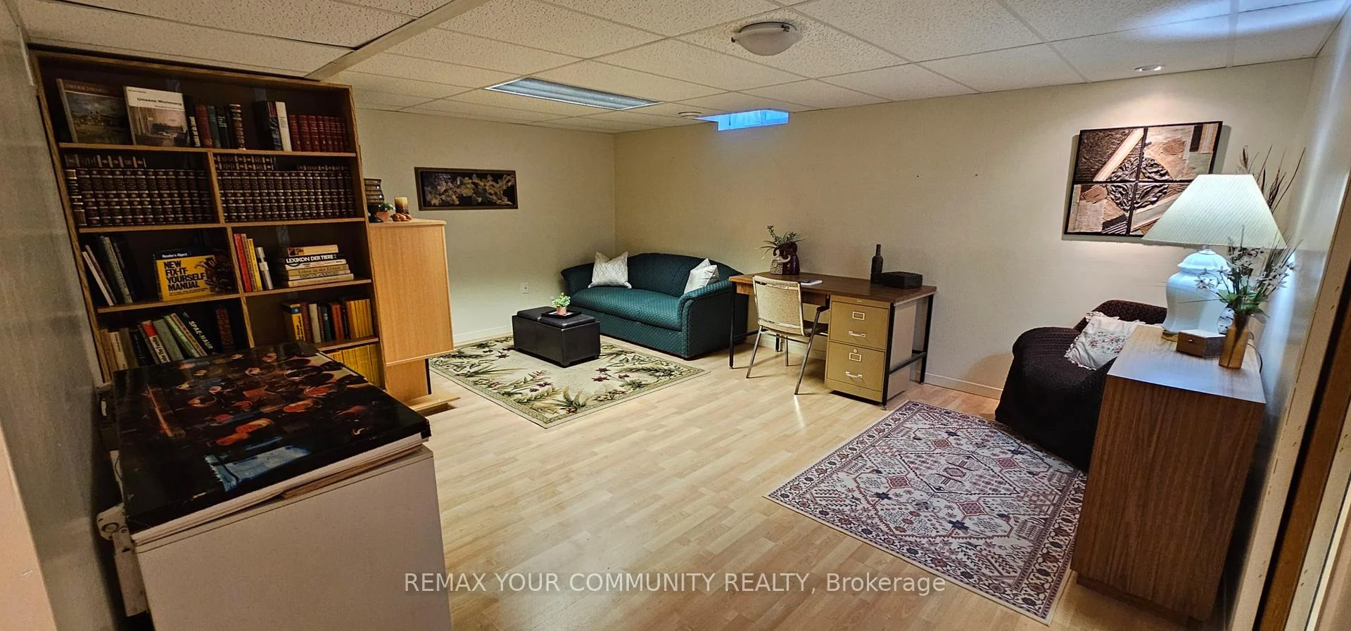 Photo 41 of 21 Wright Crescent, Ajax, Central — HOMEH