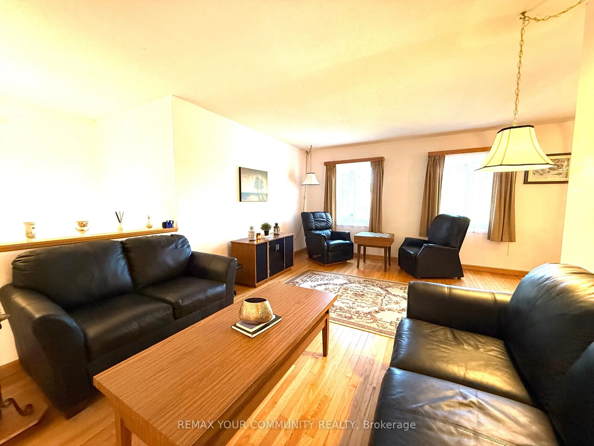 Photo 27 of 21 Wright Crescent, Ajax, Central — HOMEH
